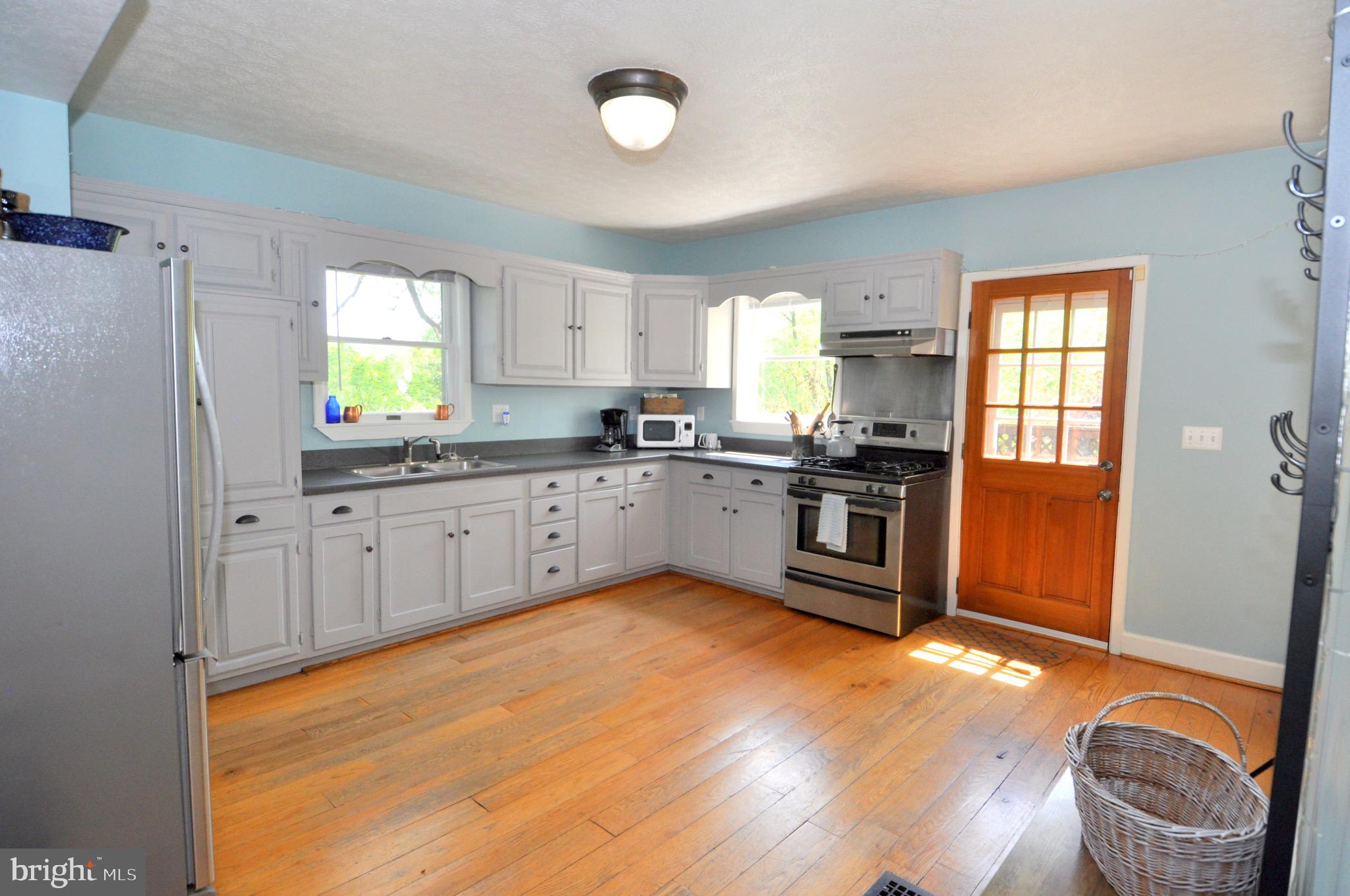 LORD FAIRFAX HEIGHTS - Residential Lease