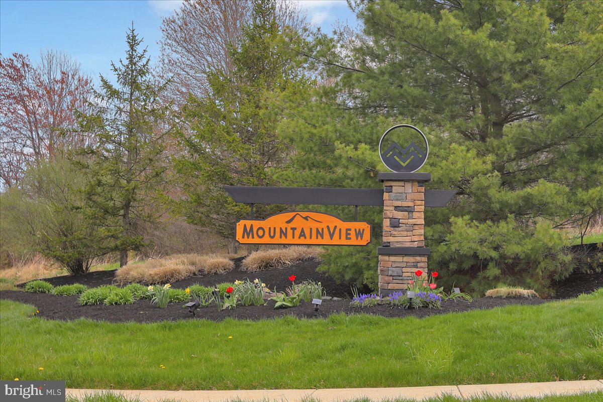 MOUNTAINVIEW - Residential