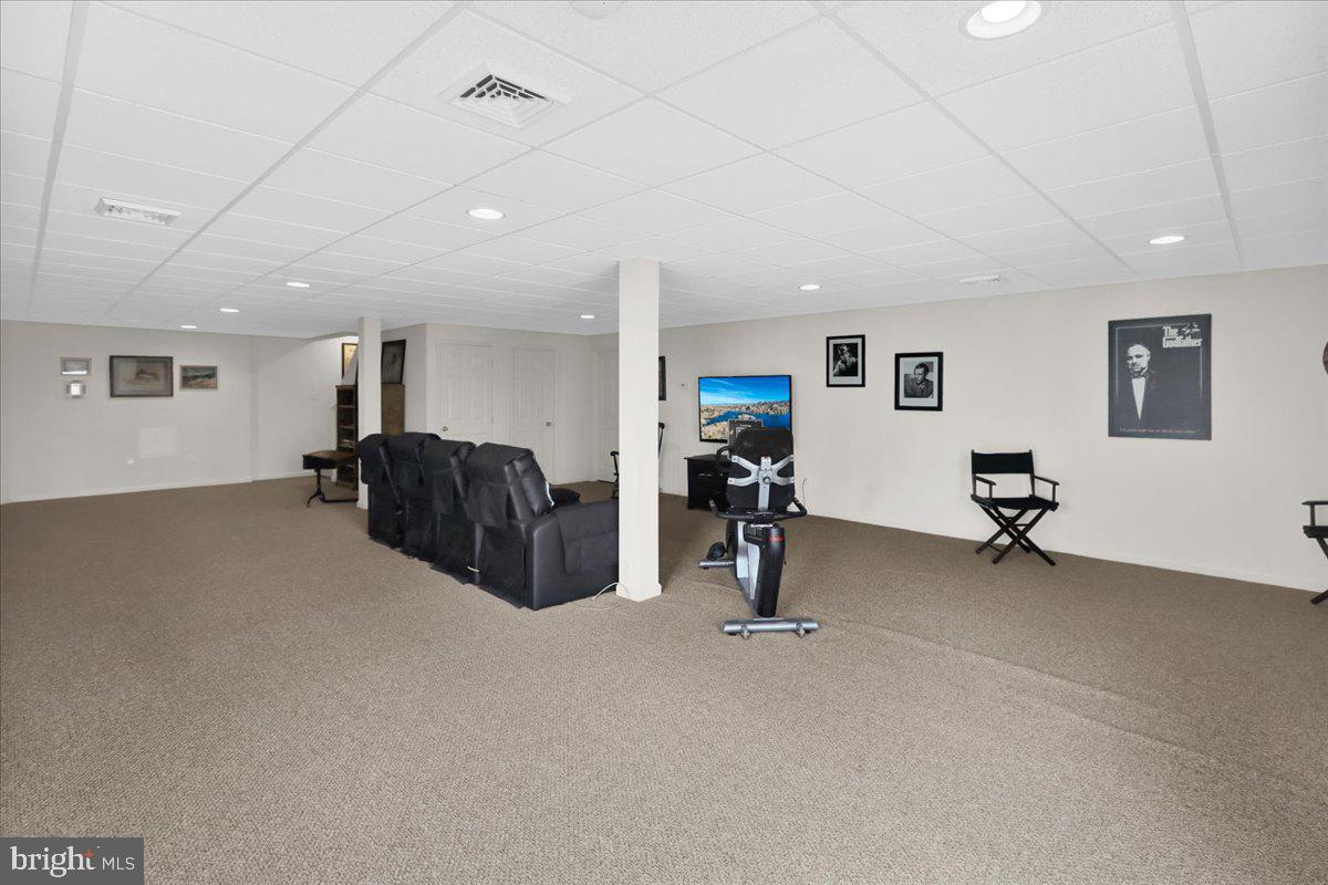 MOUNTAINVIEW - Residential