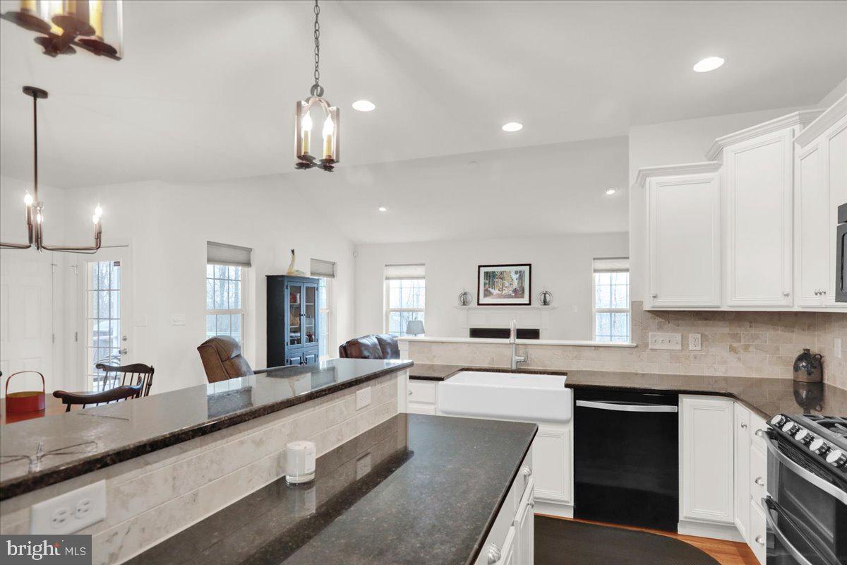 MOUNTAINVIEW - Residential