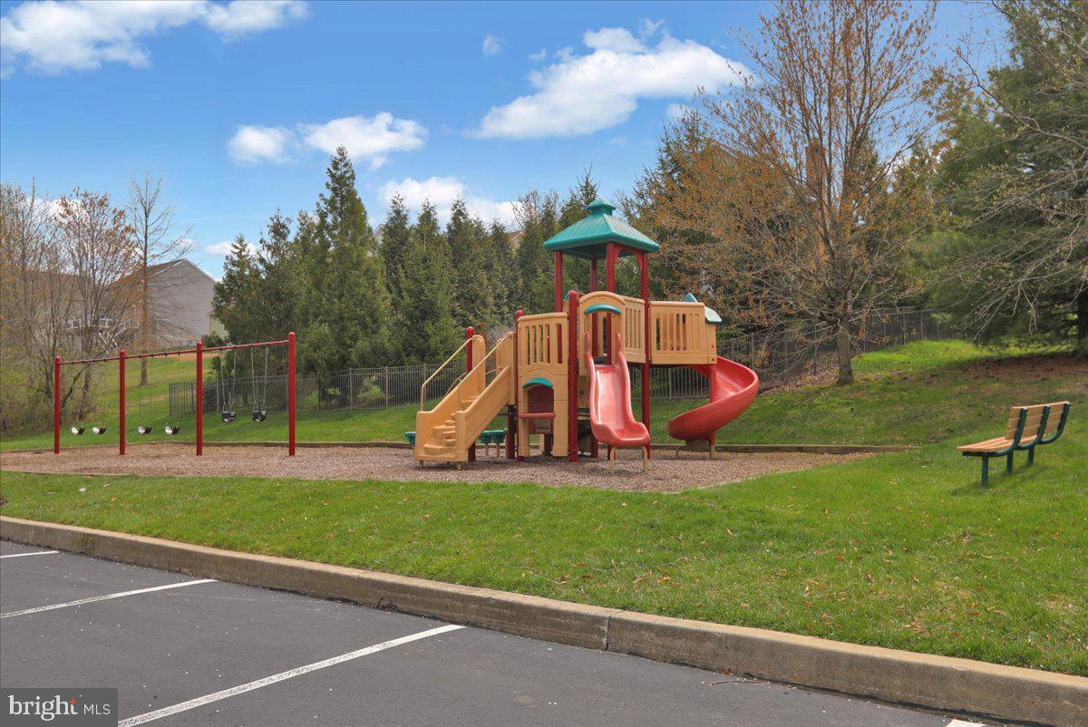 MOUNTAINVIEW - Residential