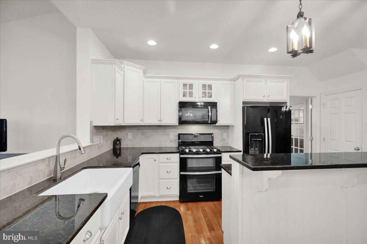 MOUNTAINVIEW - Residential