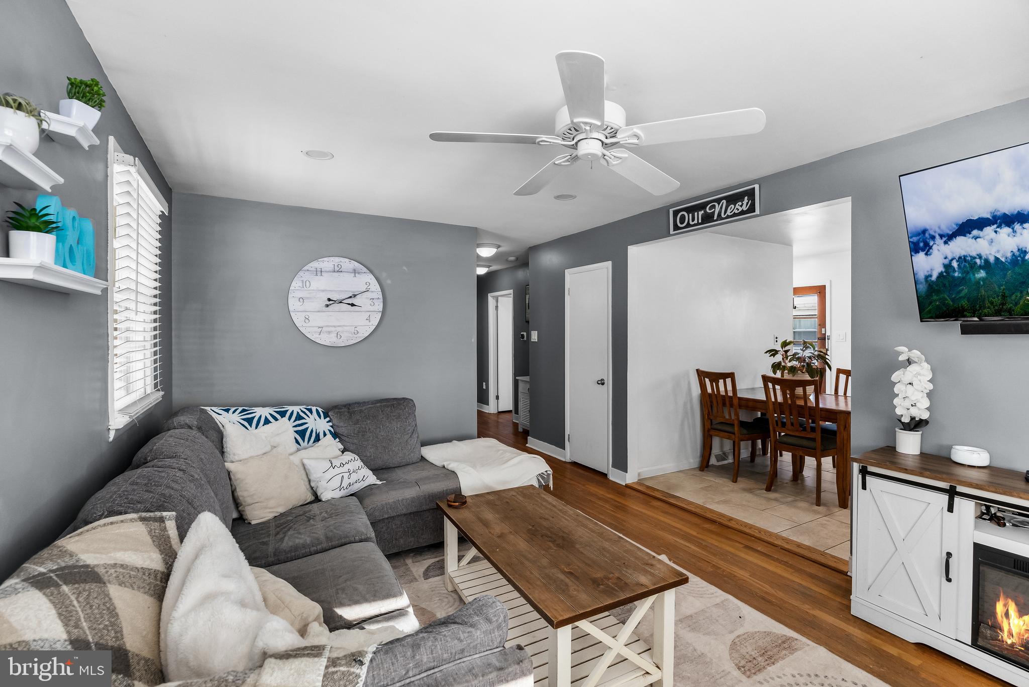 409 LIPPINCOTT AVENUE