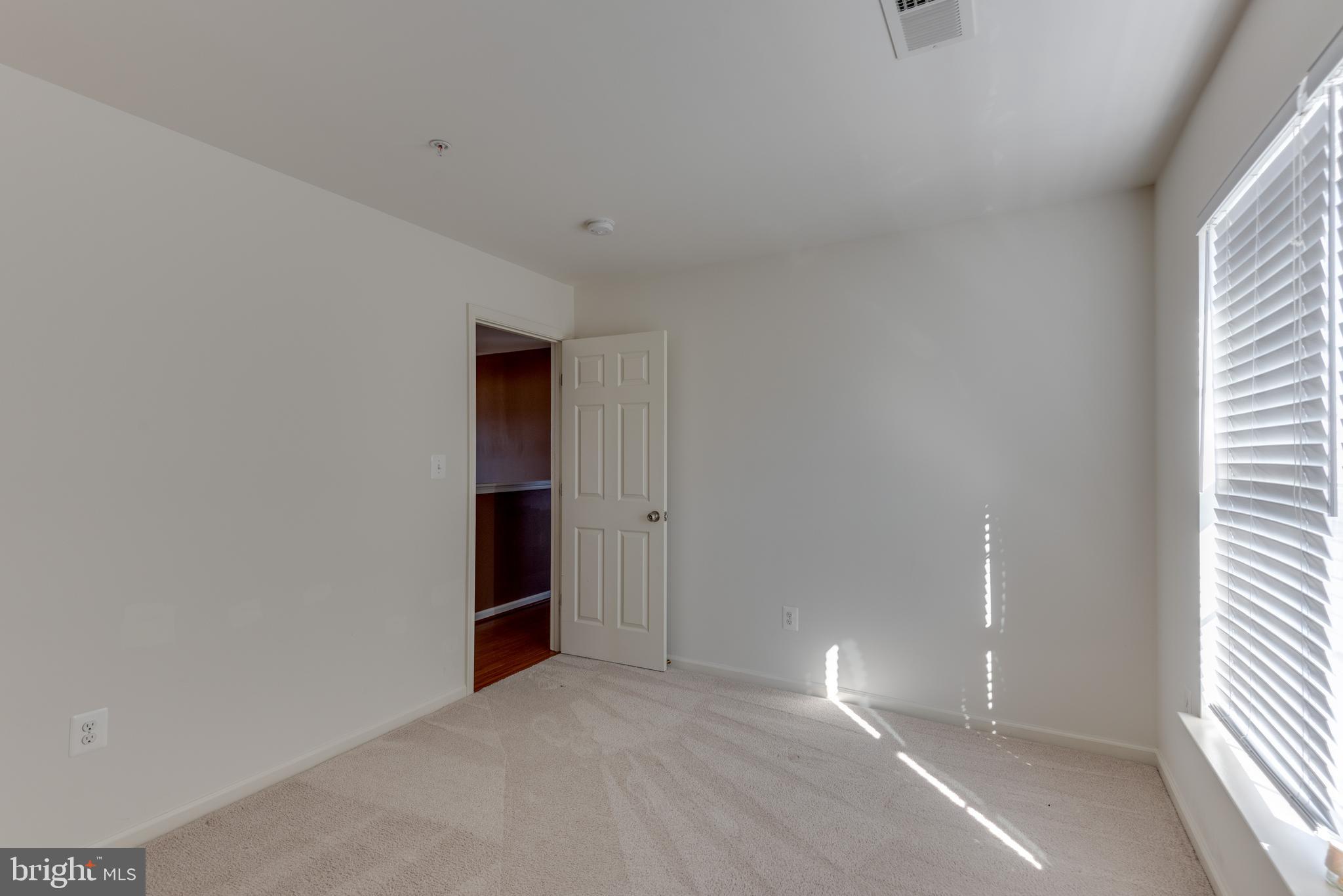 WESTBURY PUB - Residential