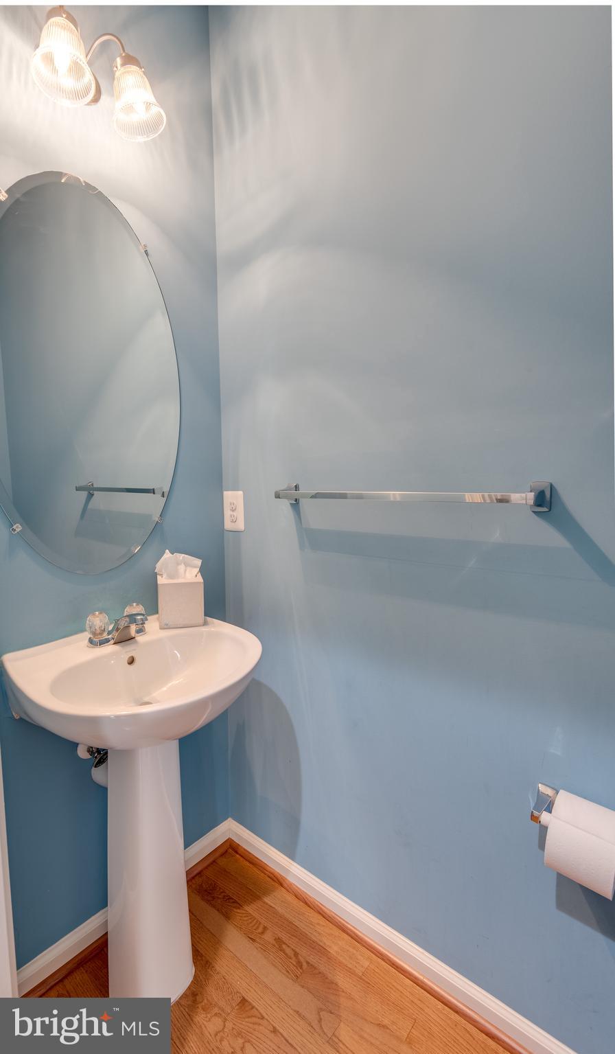 WESTBURY PUB - Residential