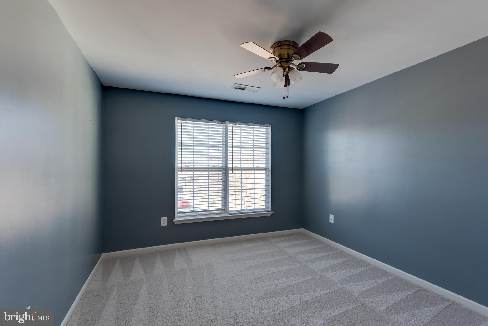 WESTBURY PUB - Residential