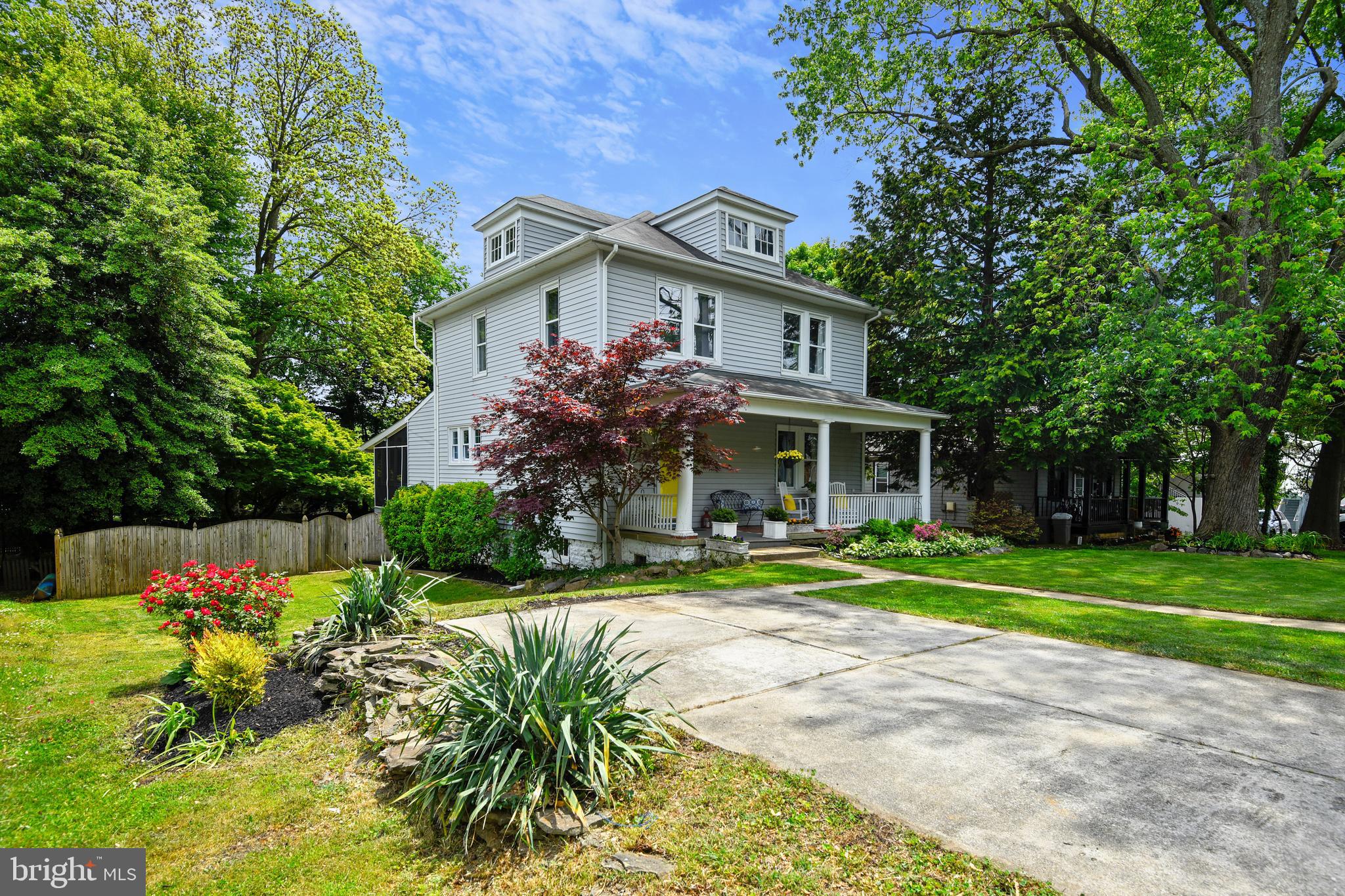 HOMEWOOD - Residential