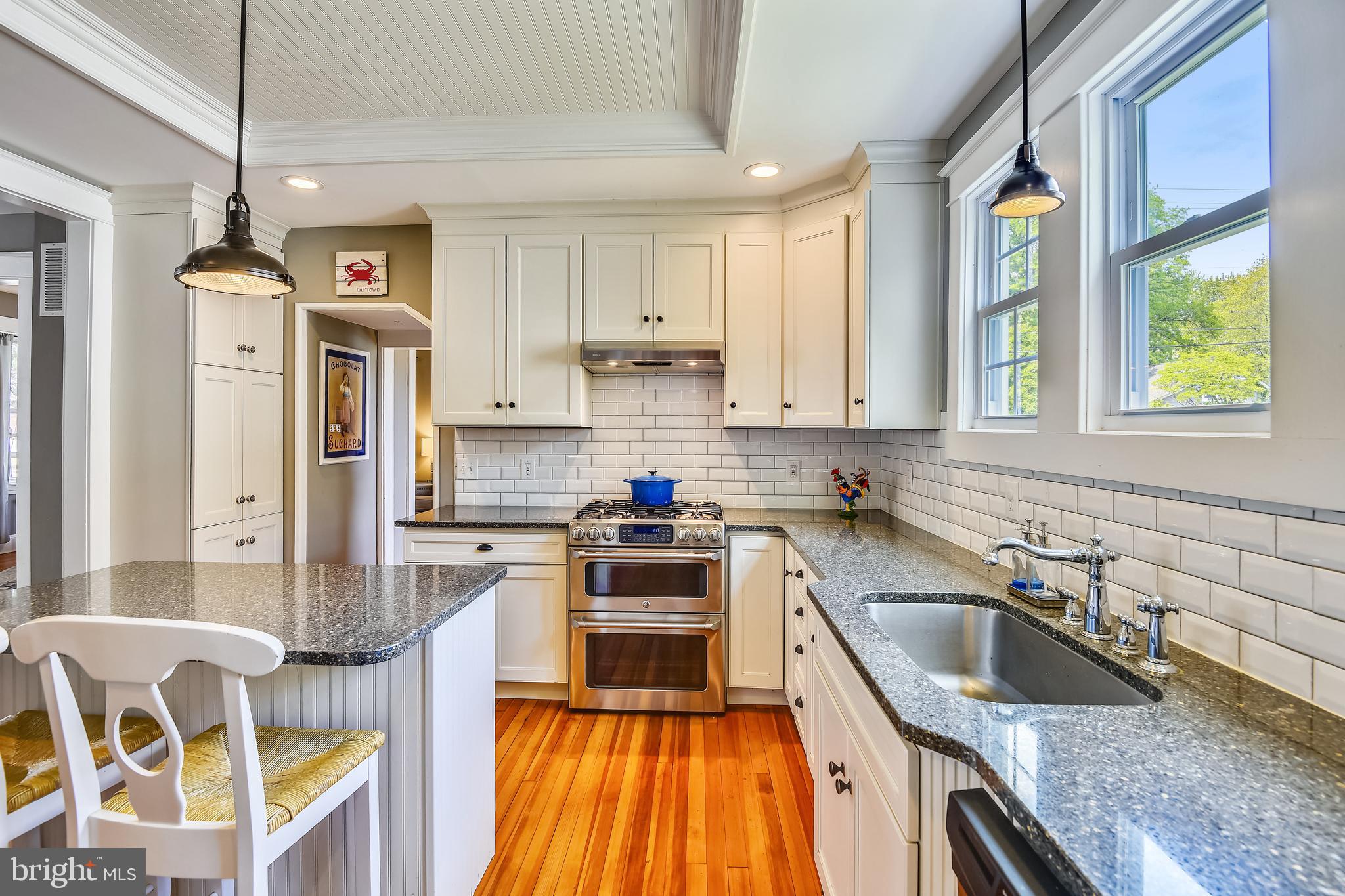 HOMEWOOD - Residential