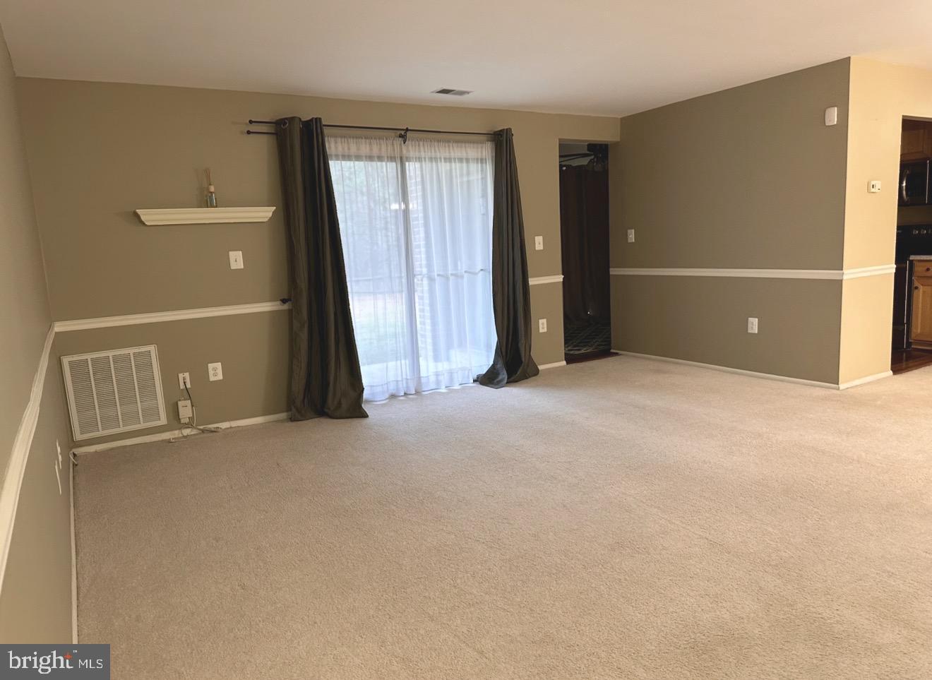 MALLARD COVE CONDOMINIUMS - Residential Lease