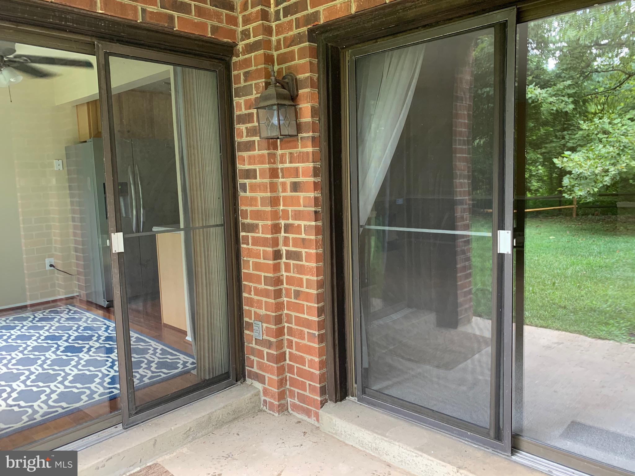 MALLARD COVE CONDOMINIUMS - Residential Lease