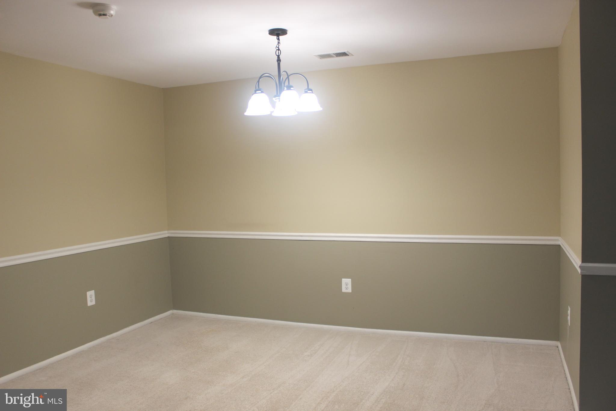 MALLARD COVE CONDOMINIUMS - Residential Lease