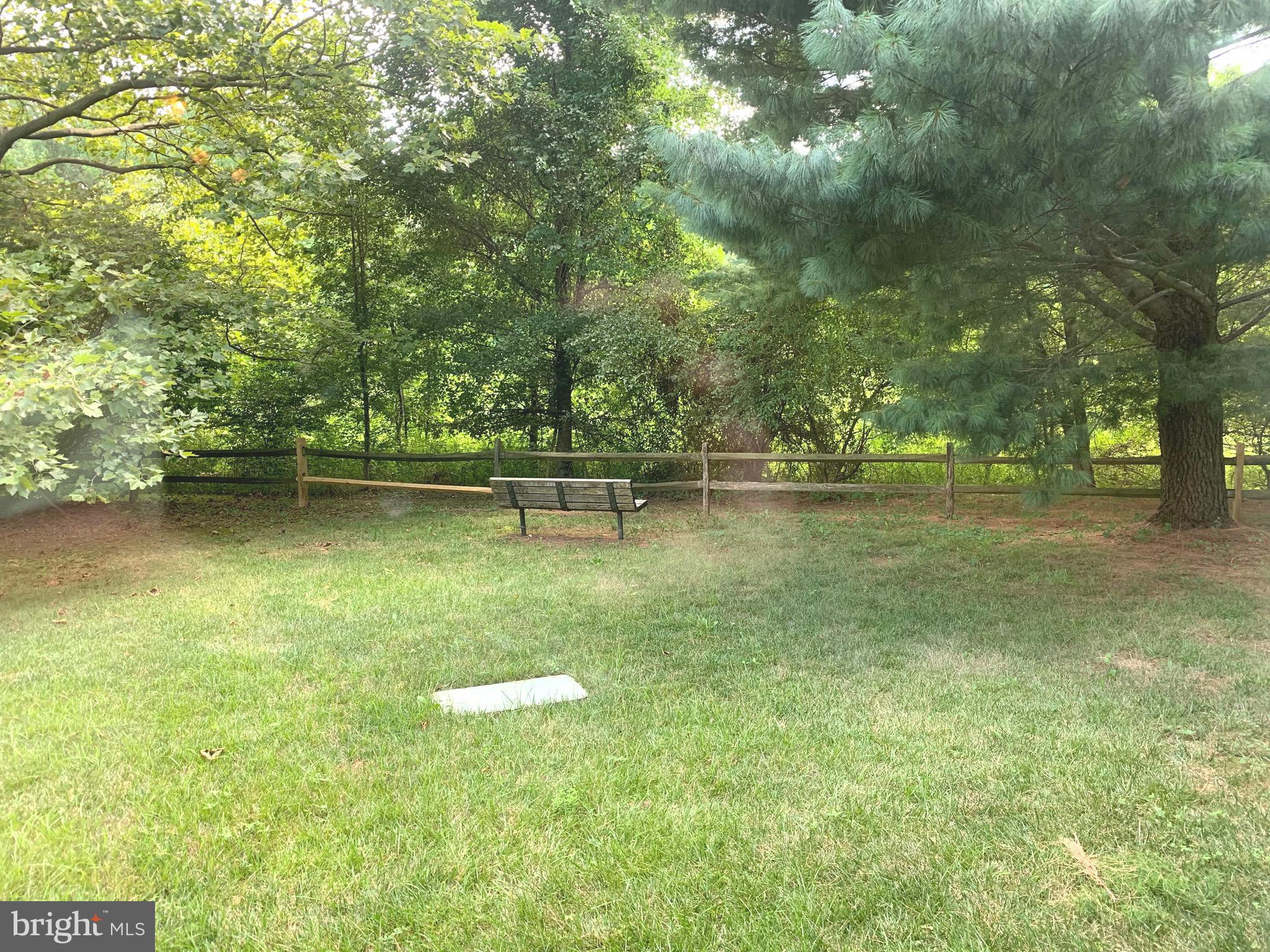 MALLARD COVE CONDOMINIUMS - Residential Lease