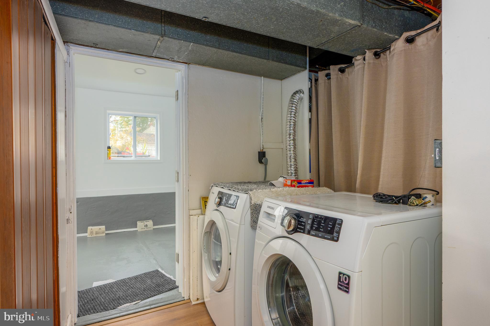 ABERDEEN HILLS - Residential