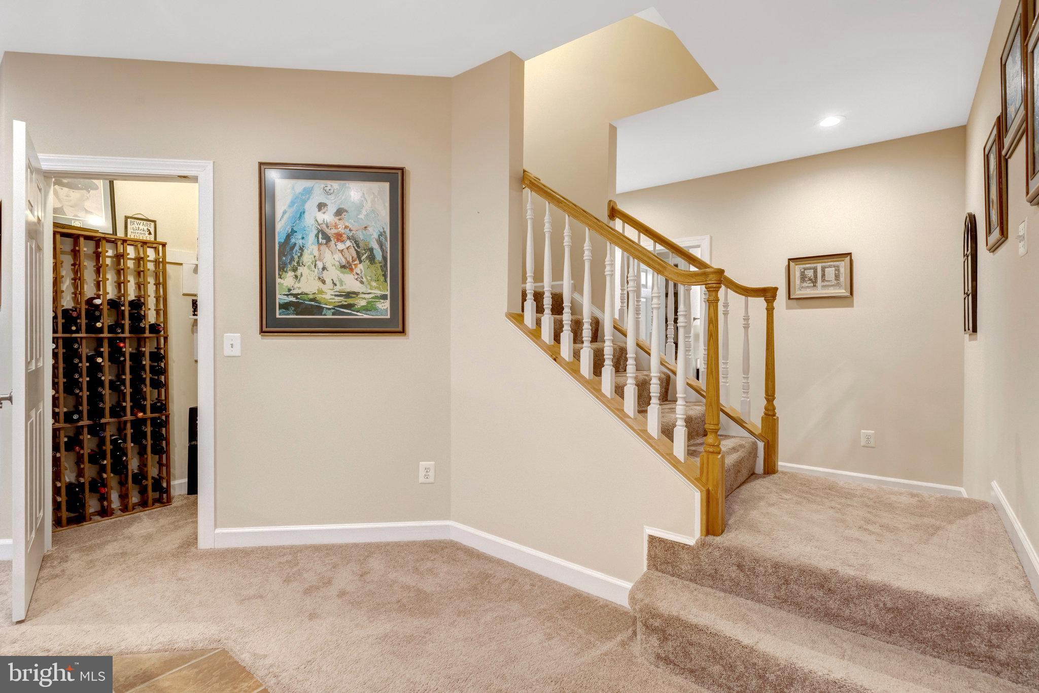 LOWES ISLAND - Residential