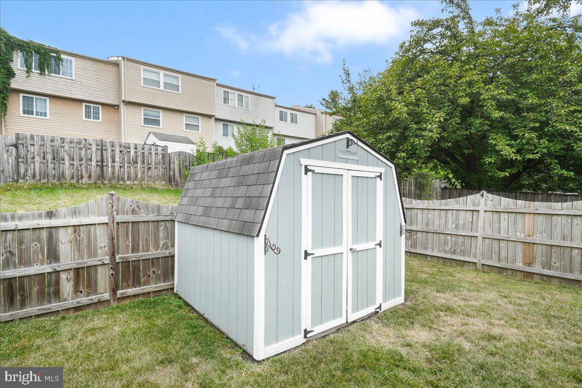 AMBER MEADOWS - Residential