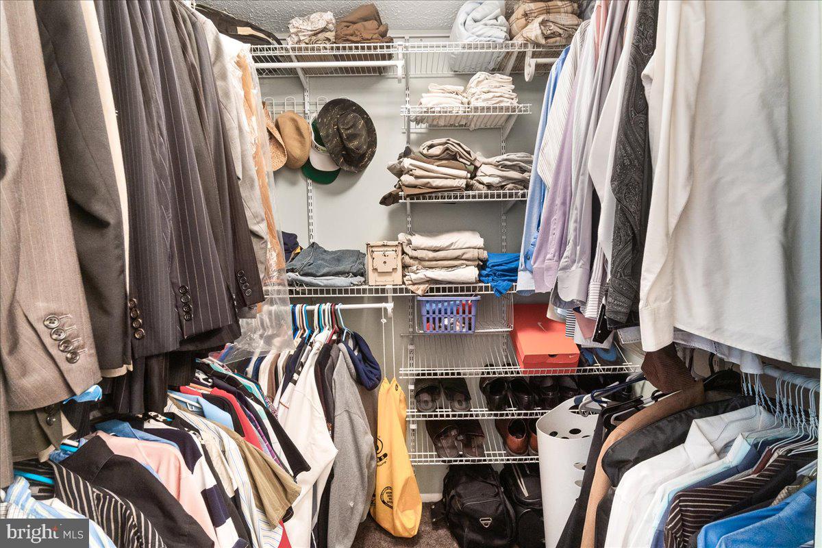 AMBER MEADOWS - Residential