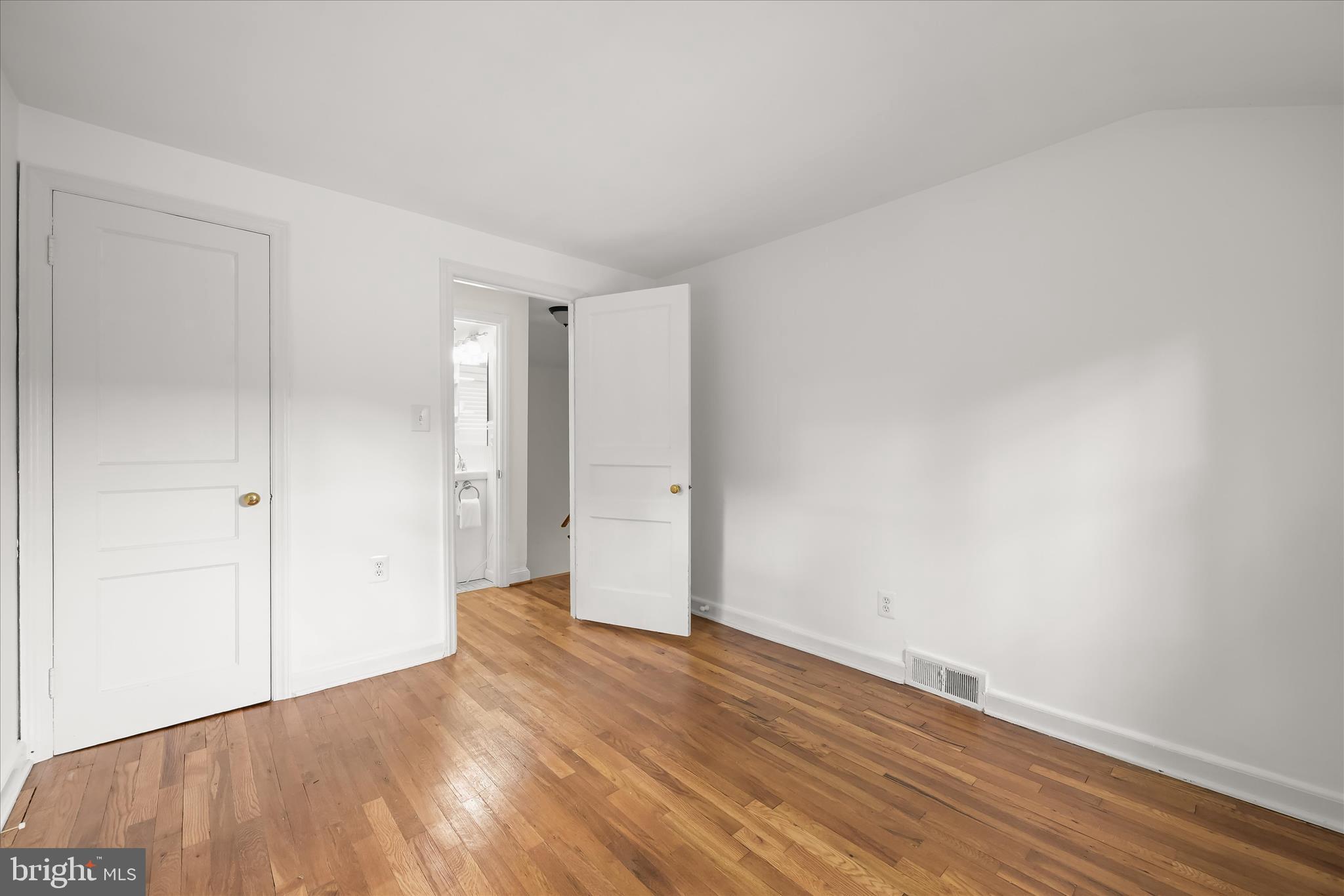 OAK FOREST - Residential