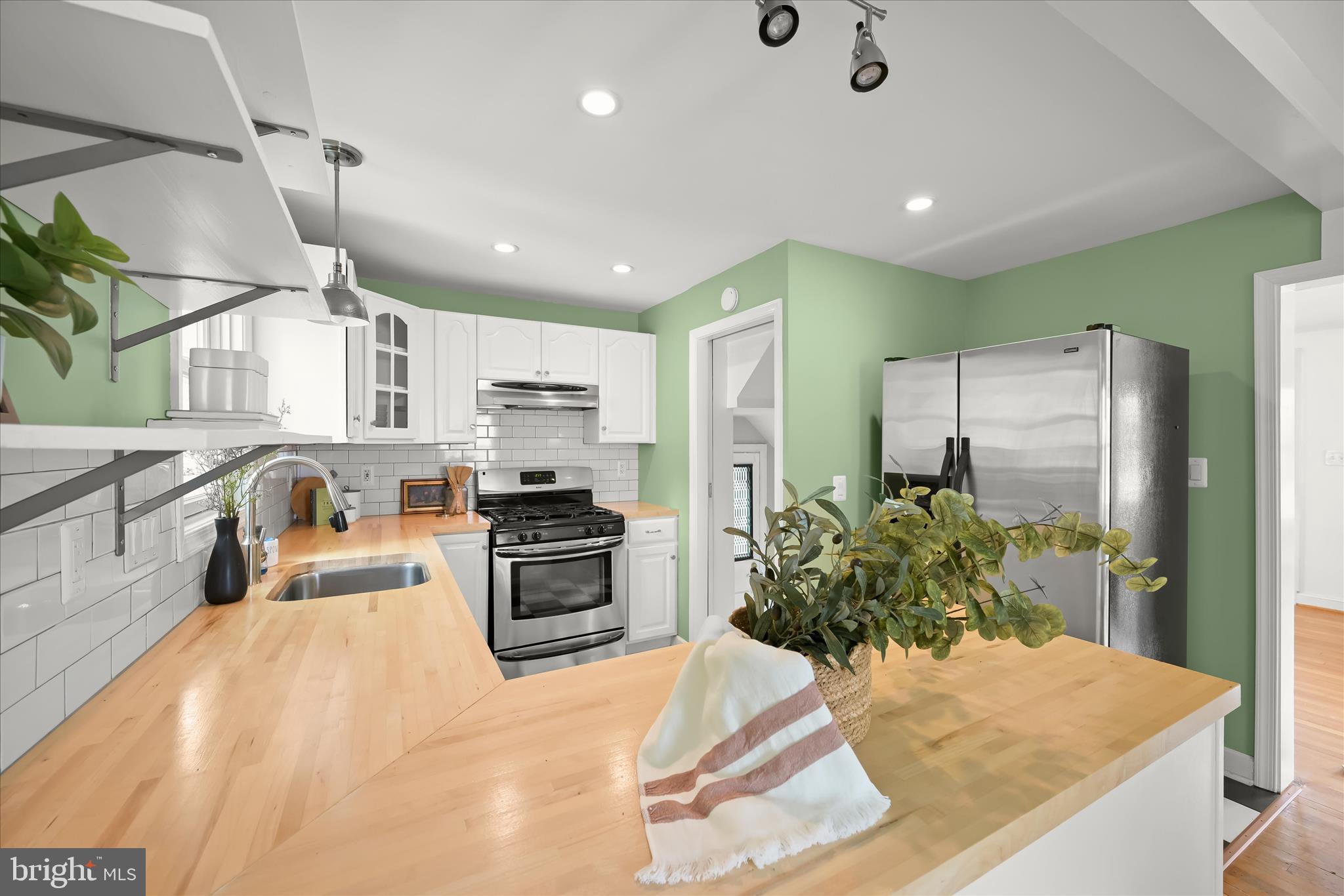 OAK FOREST - Residential