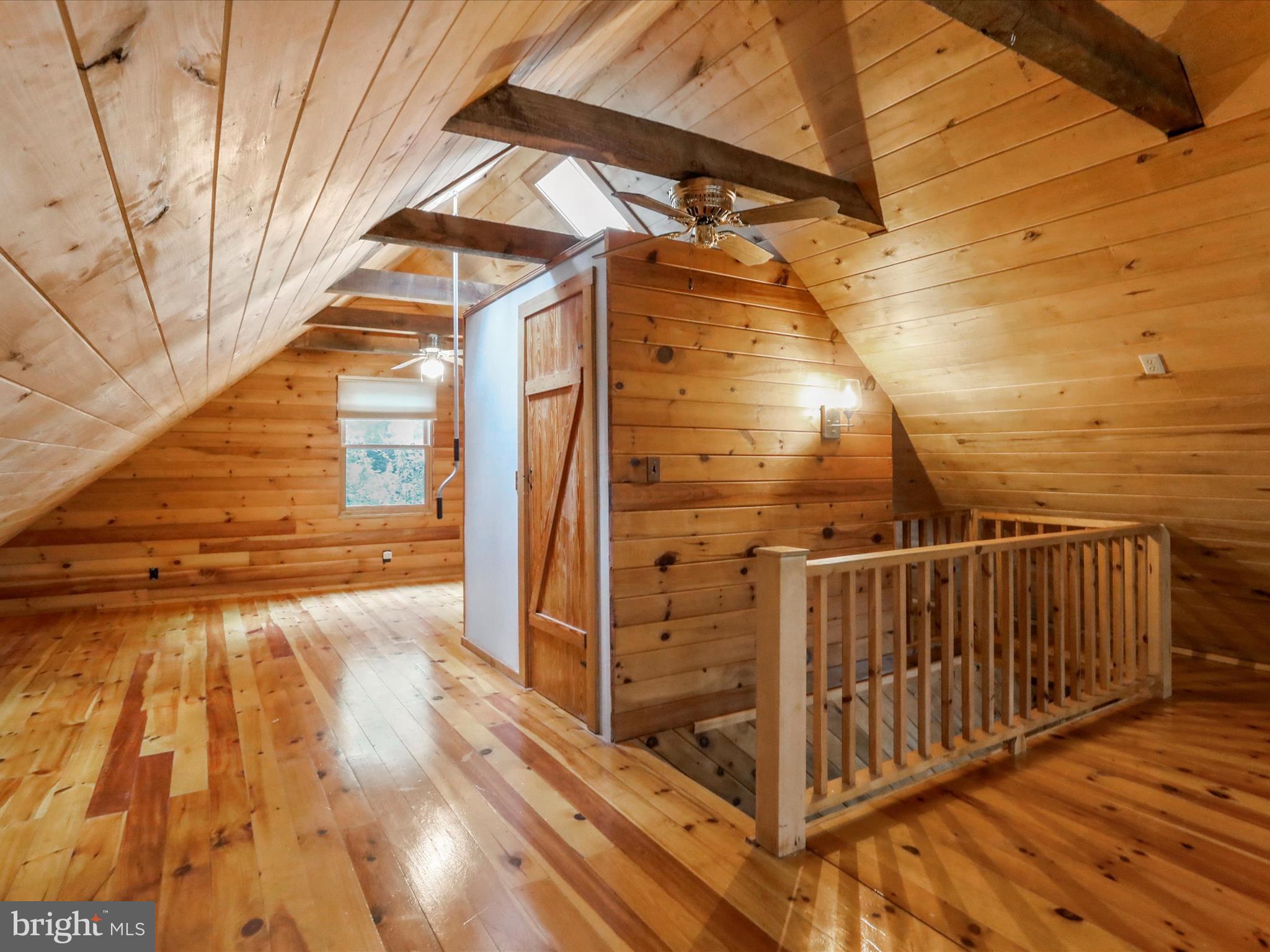 SLEEPY HILL - Residential