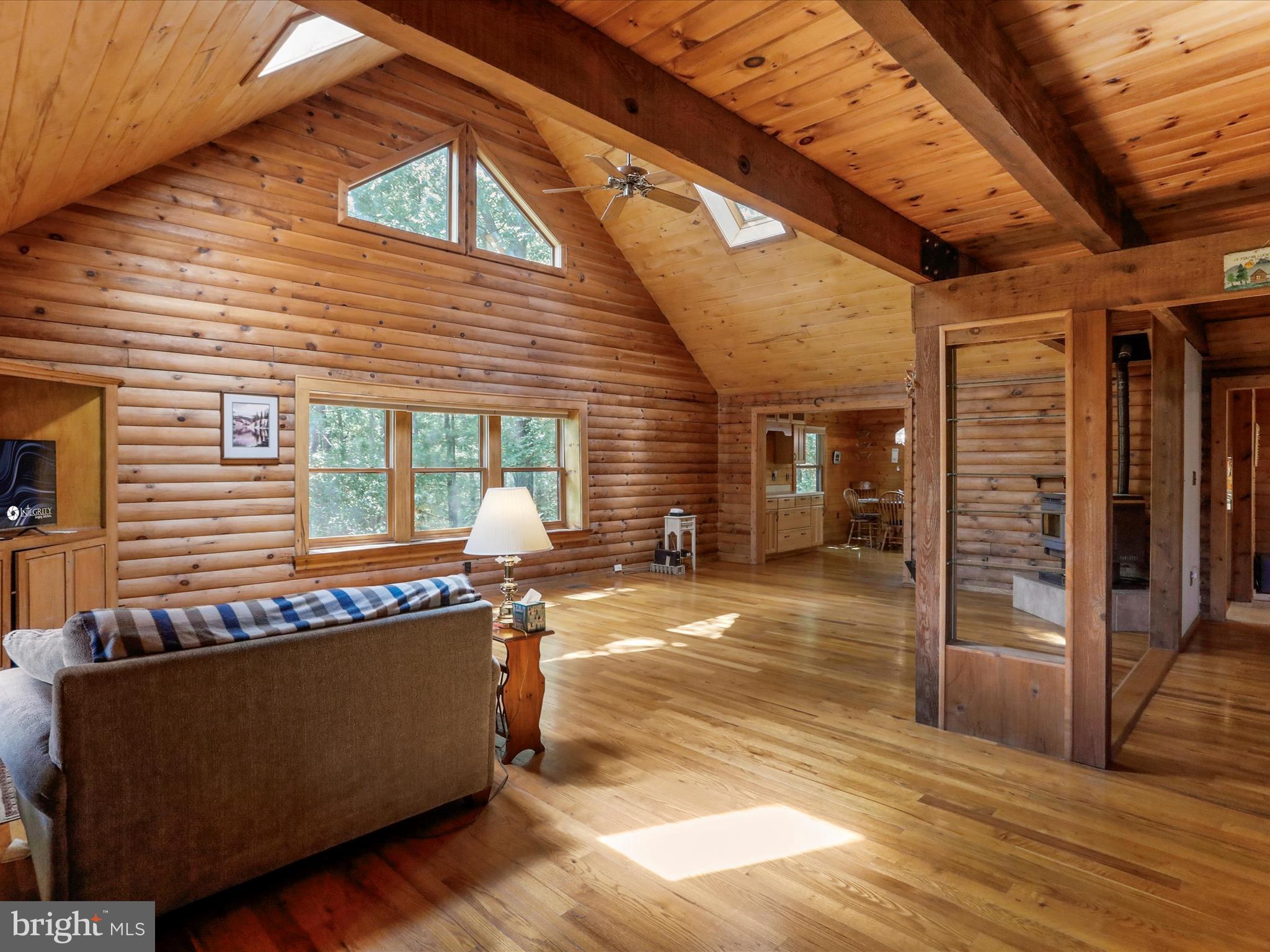 SLEEPY HILL - Residential