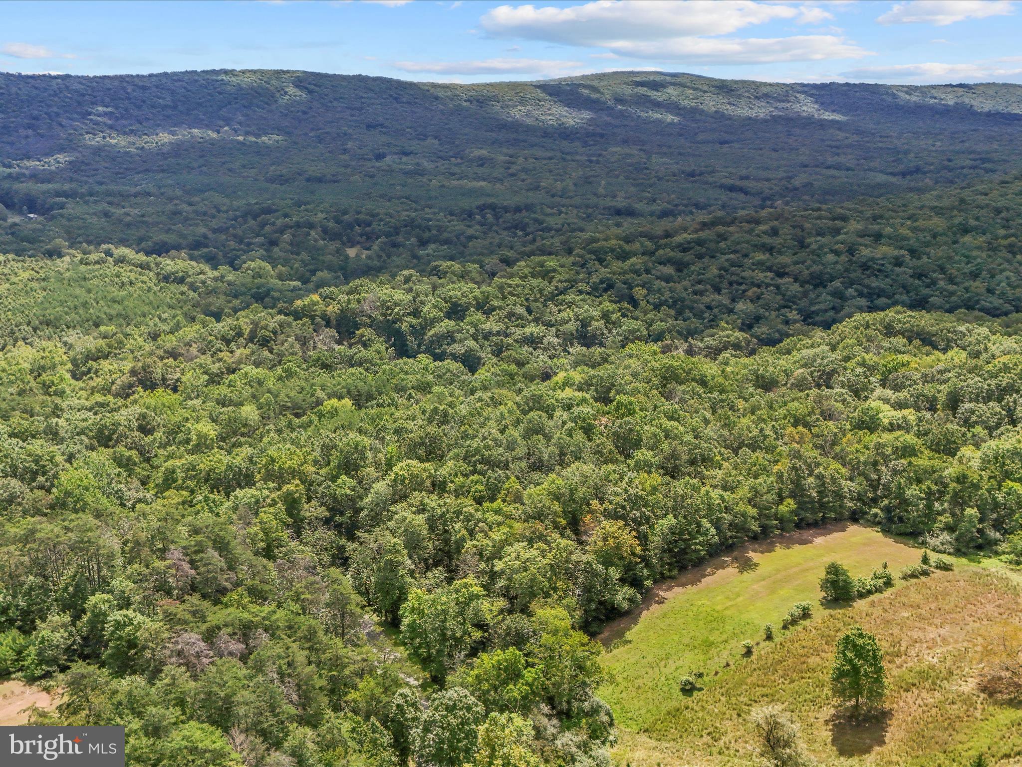 SLEEPY HILL - Residential