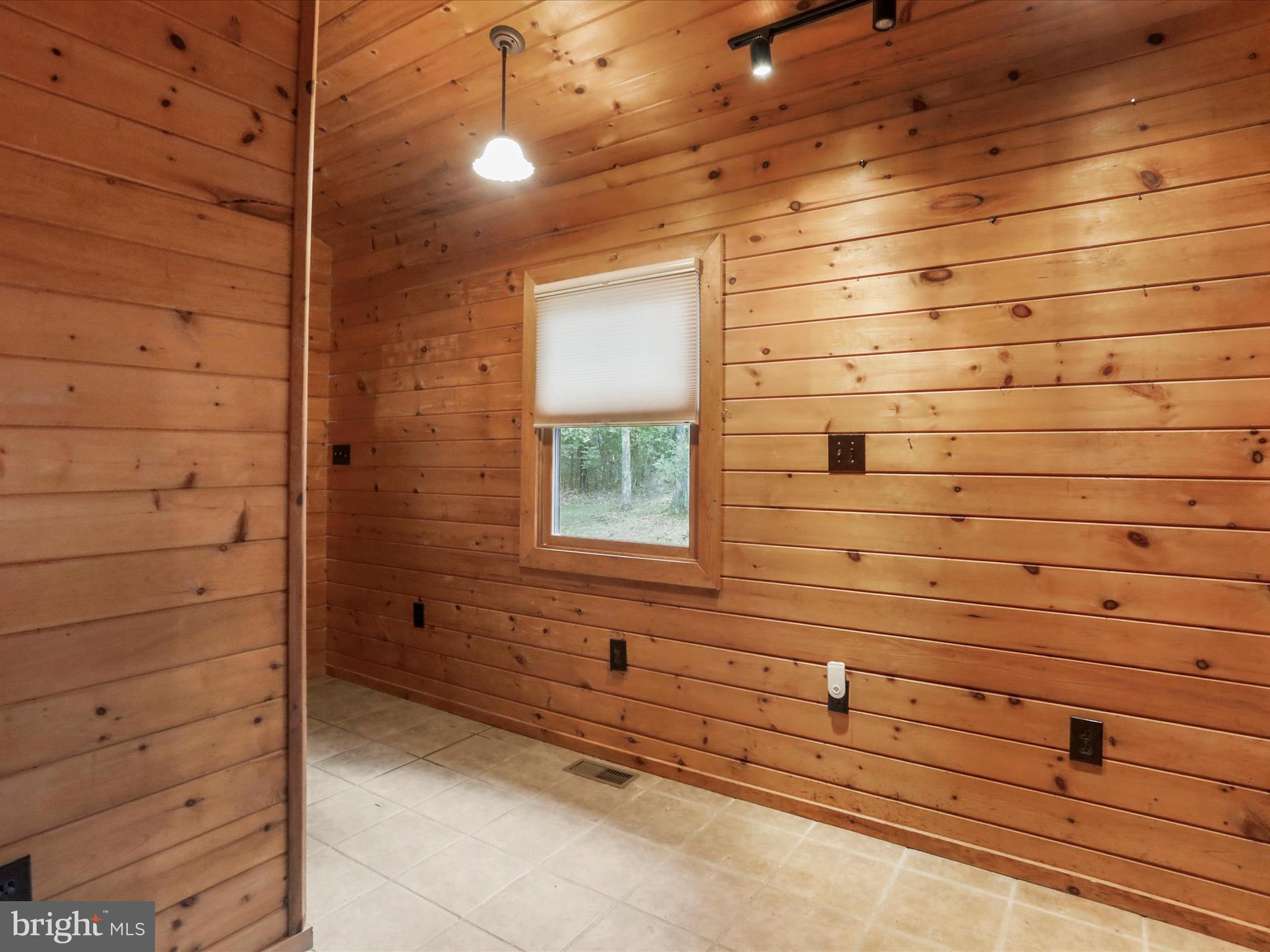 SLEEPY HILL - Residential