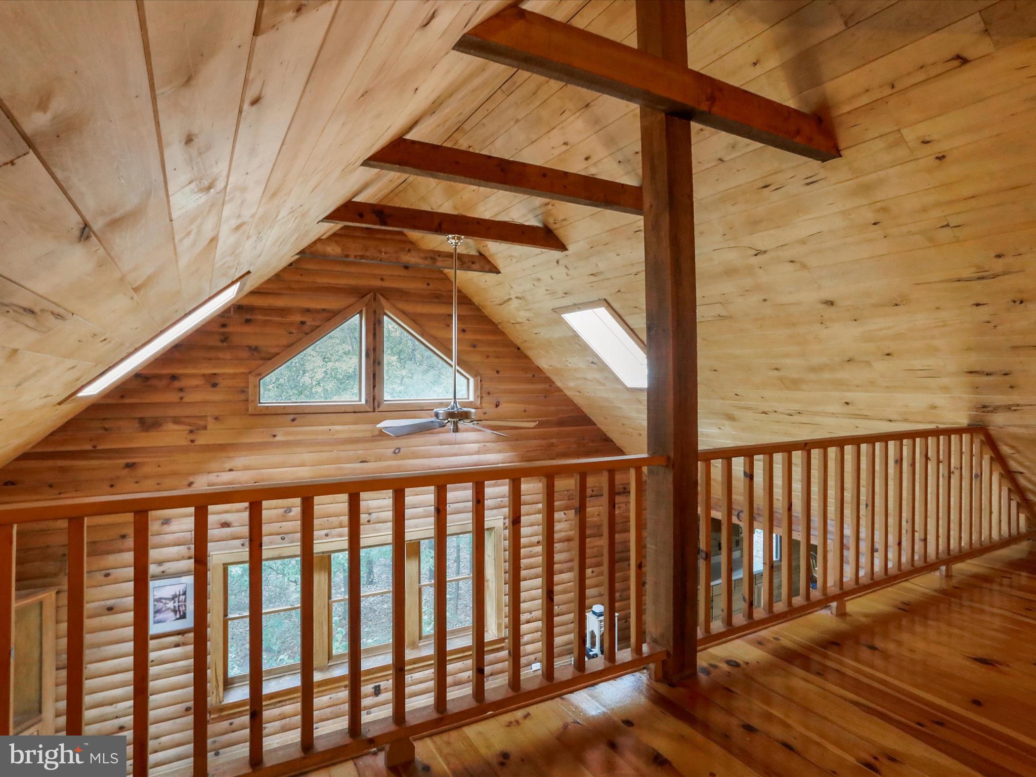 SLEEPY HILL - Residential