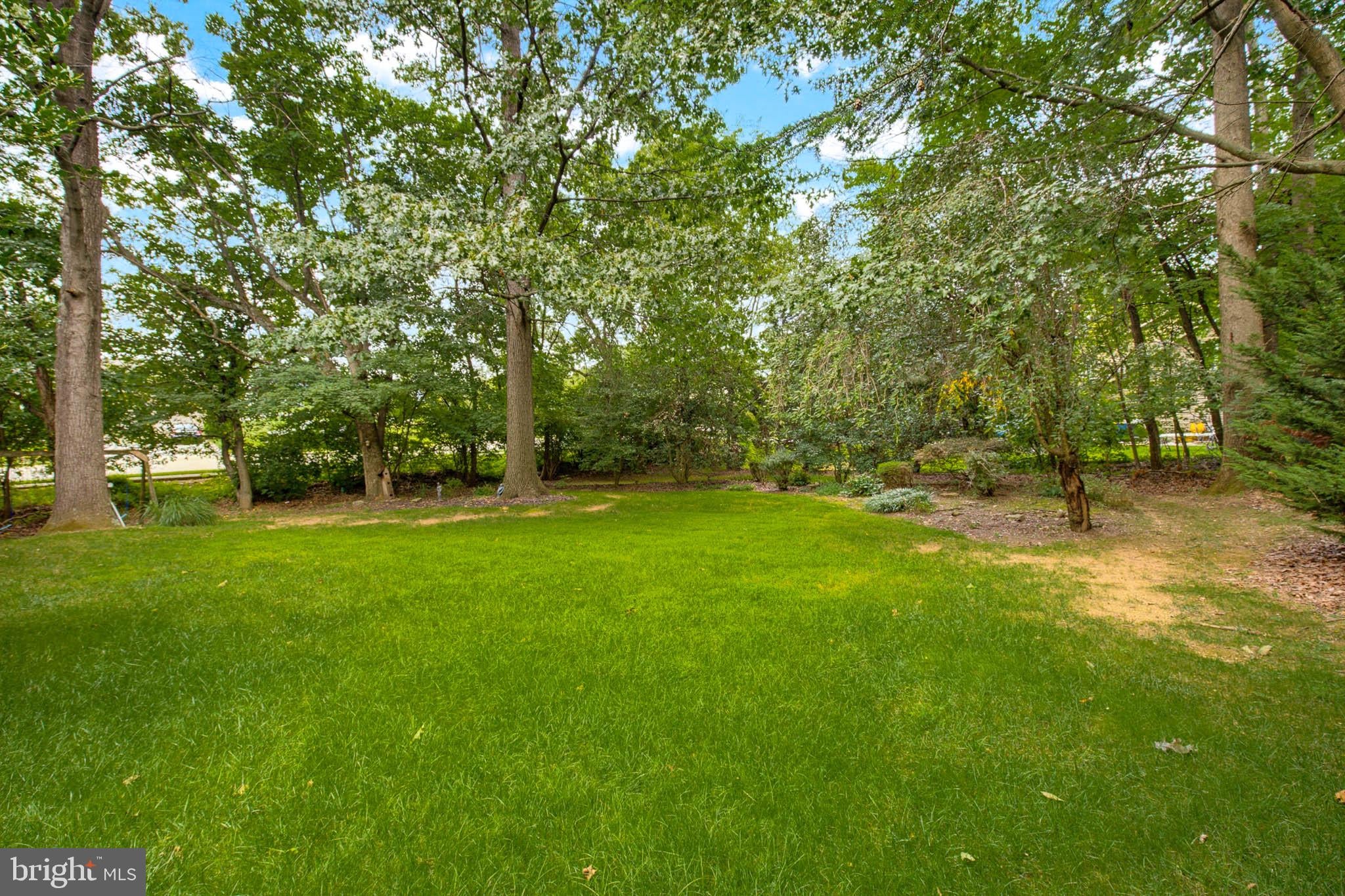 161 OAK HILLS DRIVE