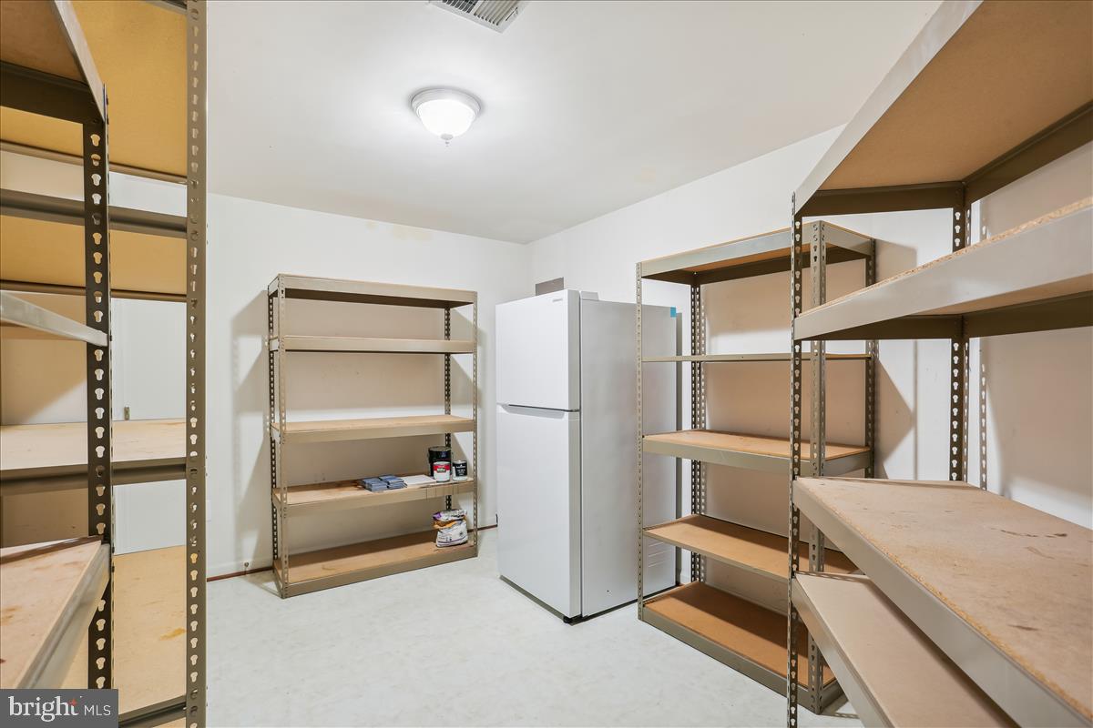 QUINCE ORCHARD PARK - Residential