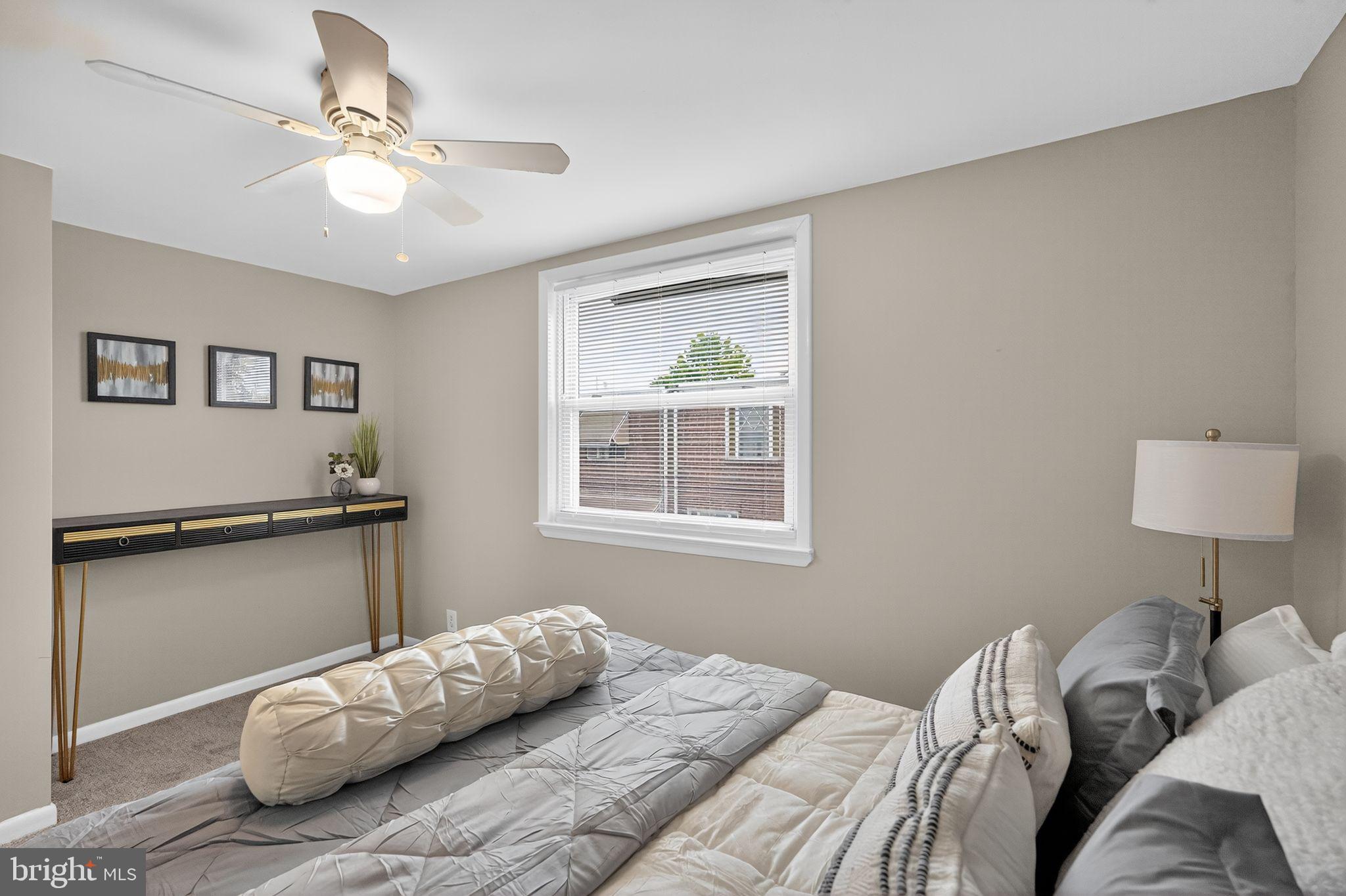 PORT RICHMOND - Residential