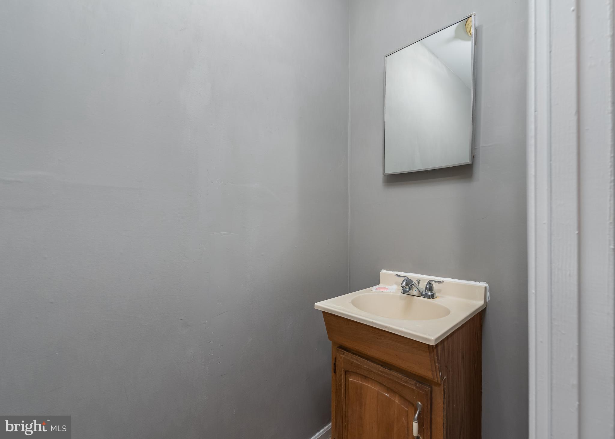 STRATHMORE - Residential