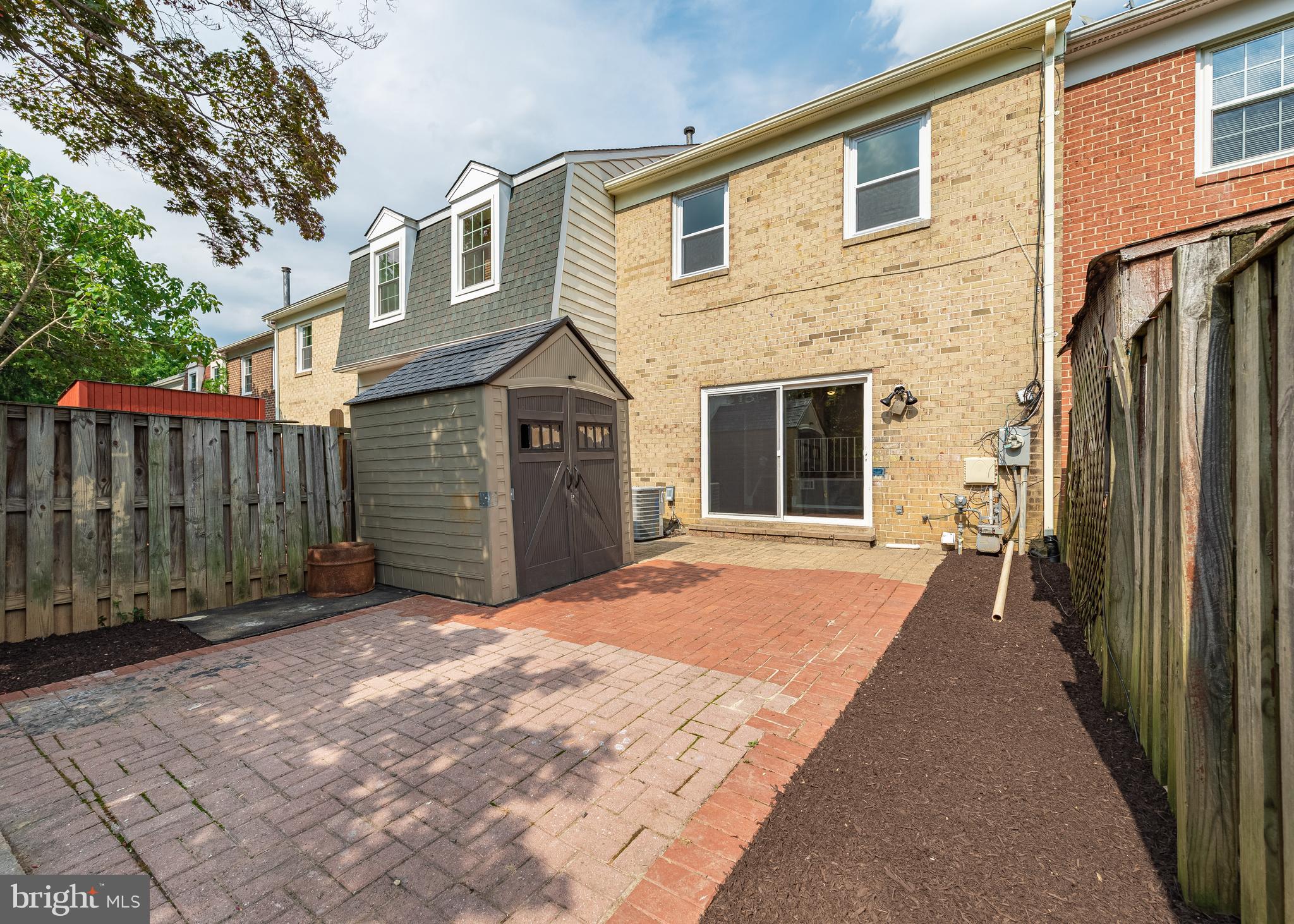 STRATHMORE - Residential