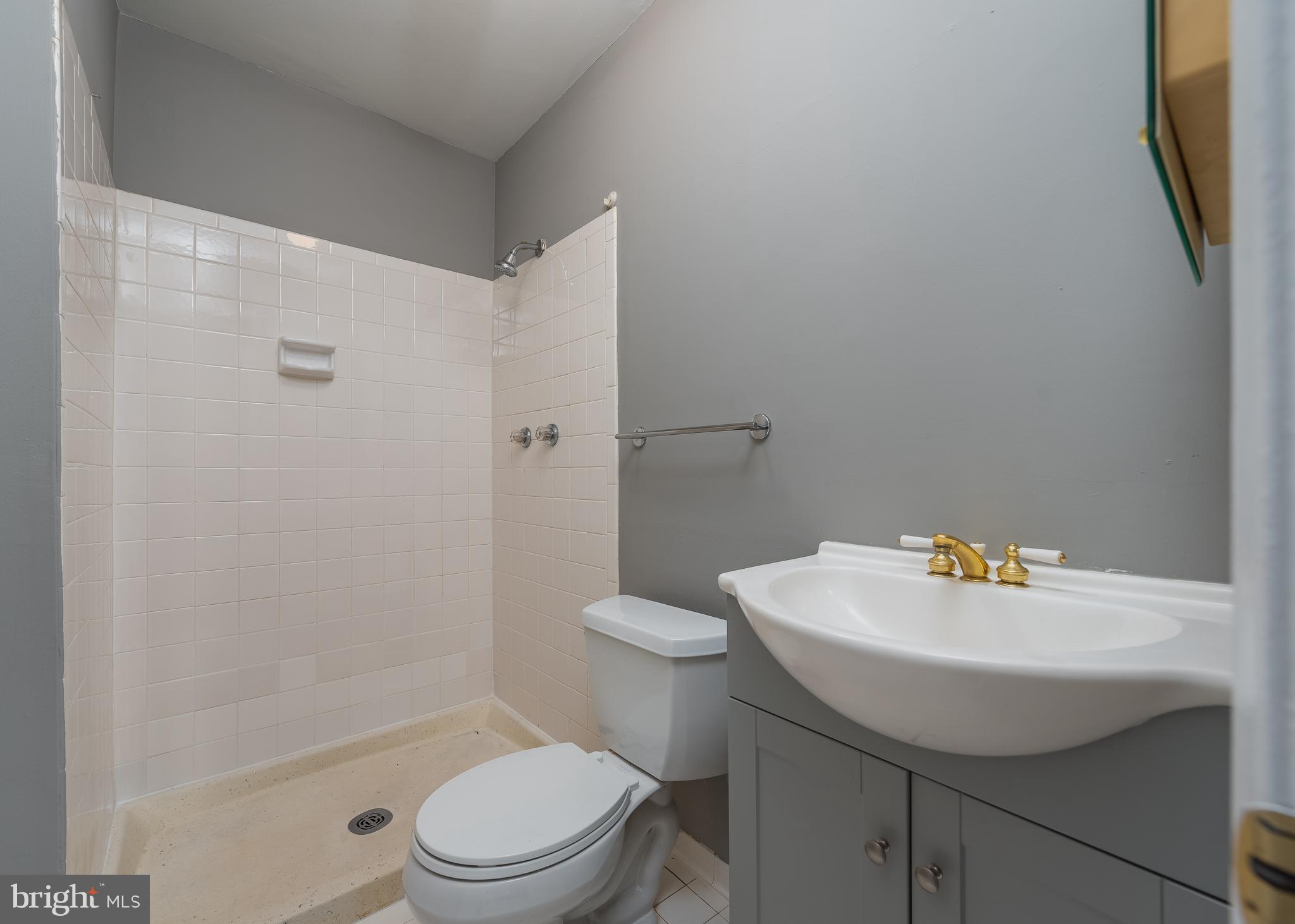 STRATHMORE - Residential