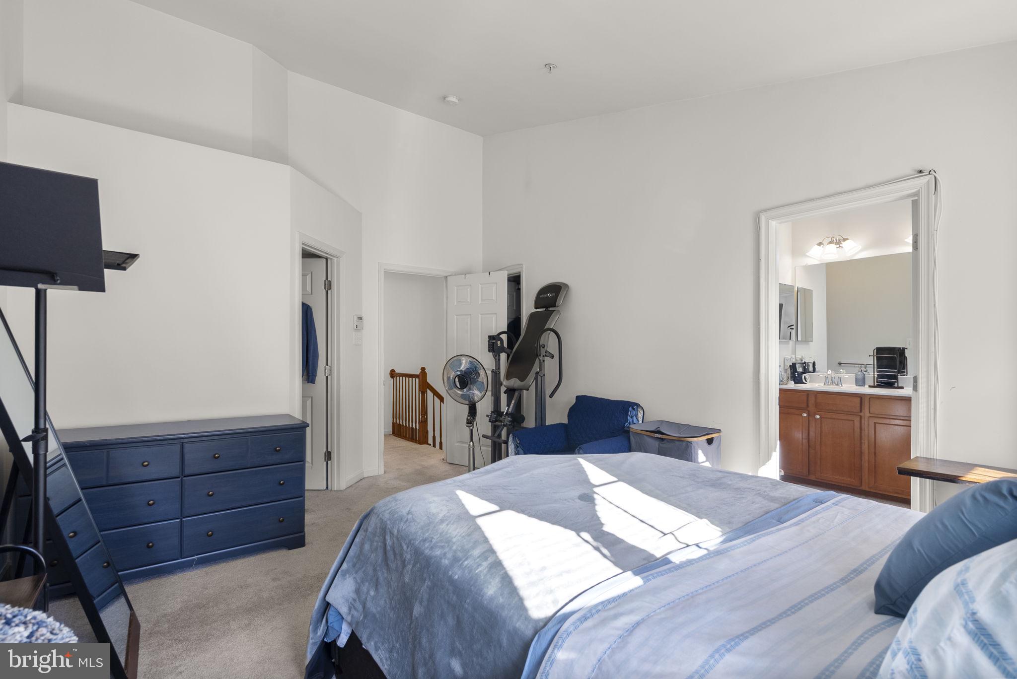 SUMMERFIELD AT MISSION PLACE - Residential