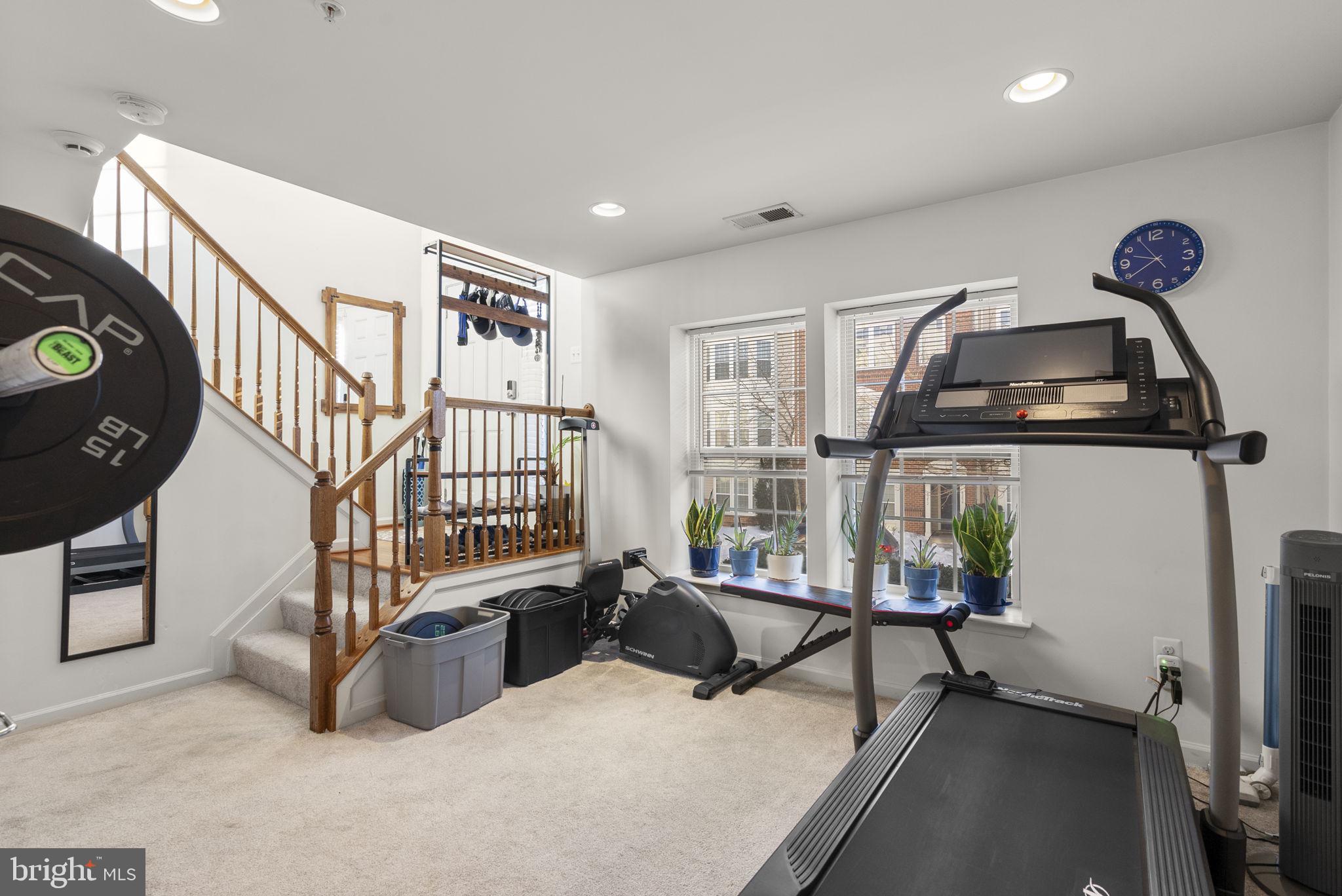 SUMMERFIELD AT MISSION PLACE - Residential