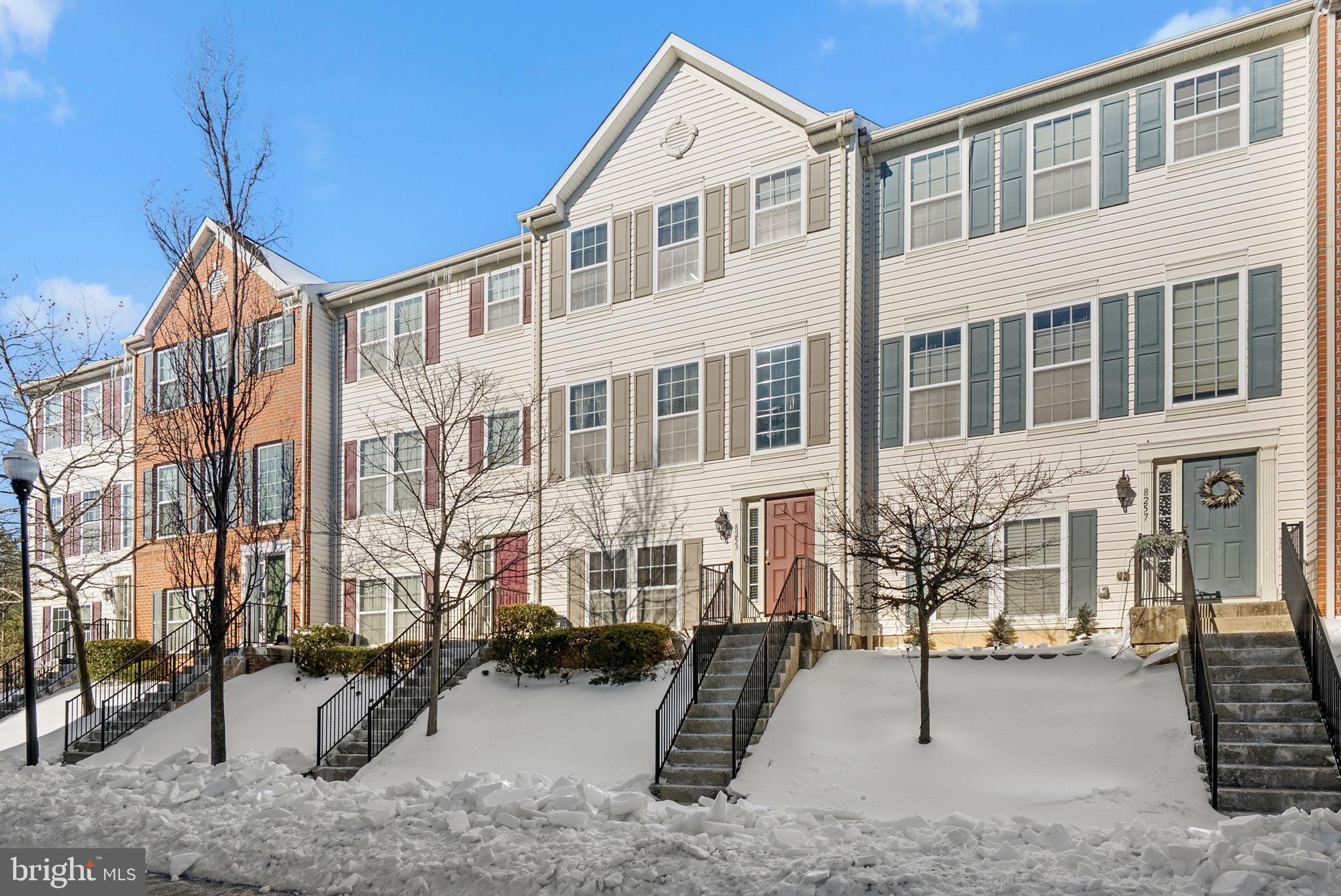 SUMMERFIELD AT MISSION PLACE - Residential