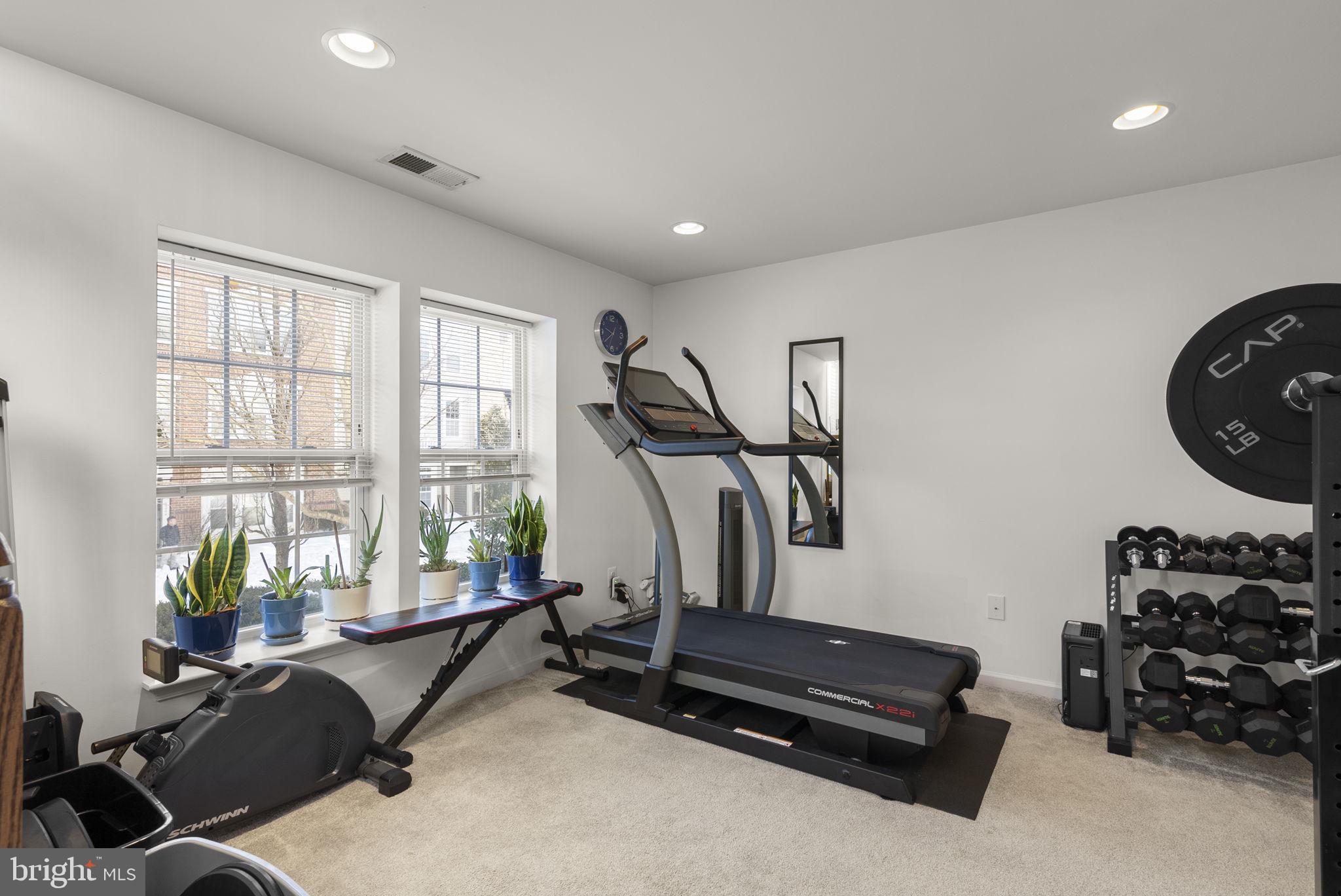 SUMMERFIELD AT MISSION PLACE - Residential