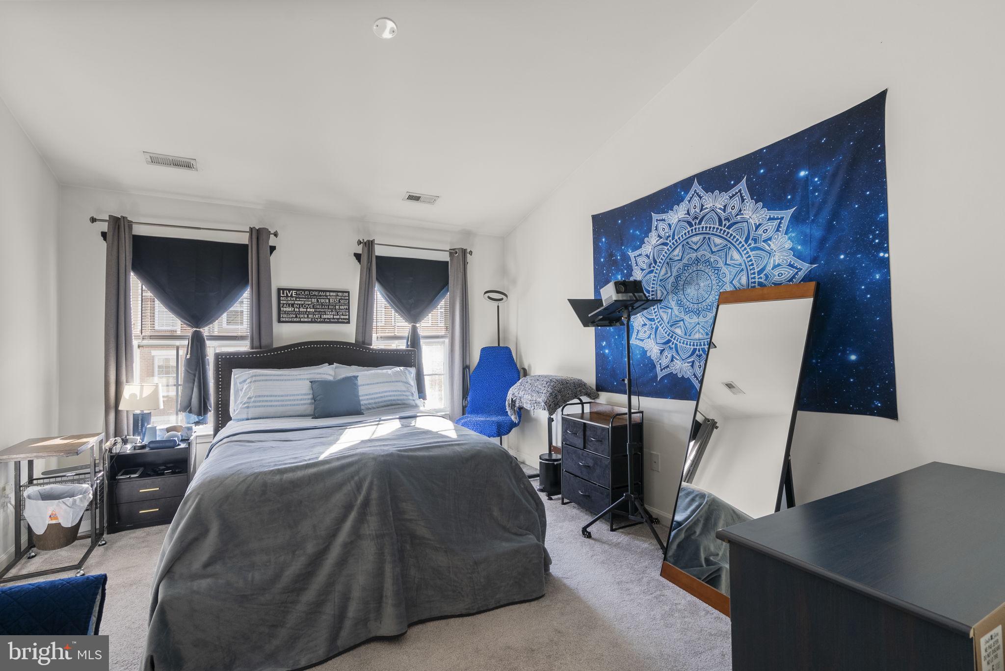 SUMMERFIELD AT MISSION PLACE - Residential