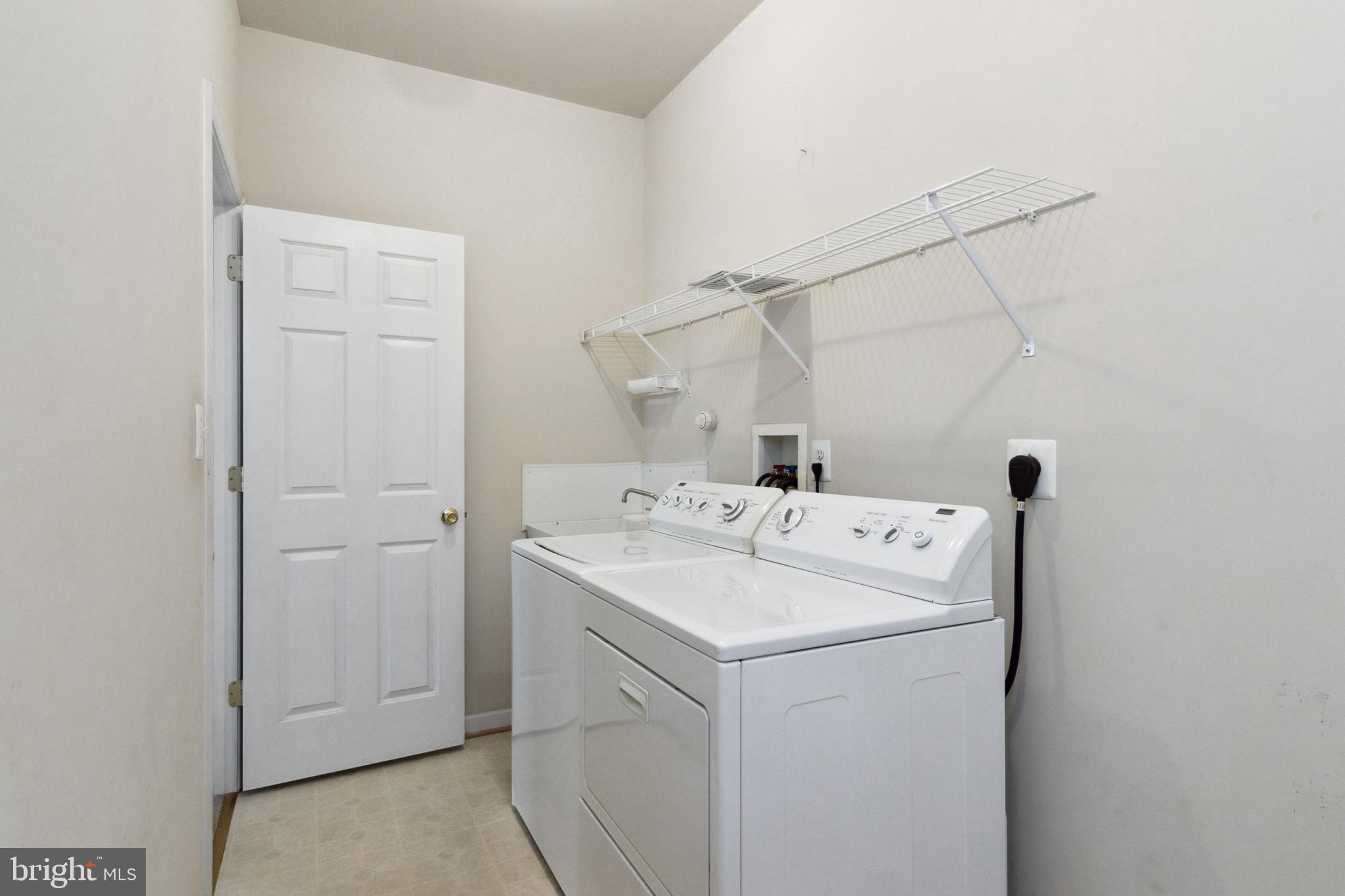 JERMAE ESTATES - Residential