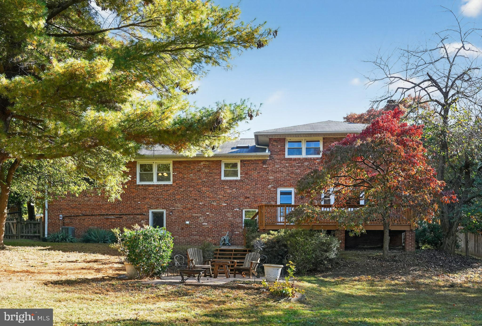 GLEN FOREST - Residential Lease