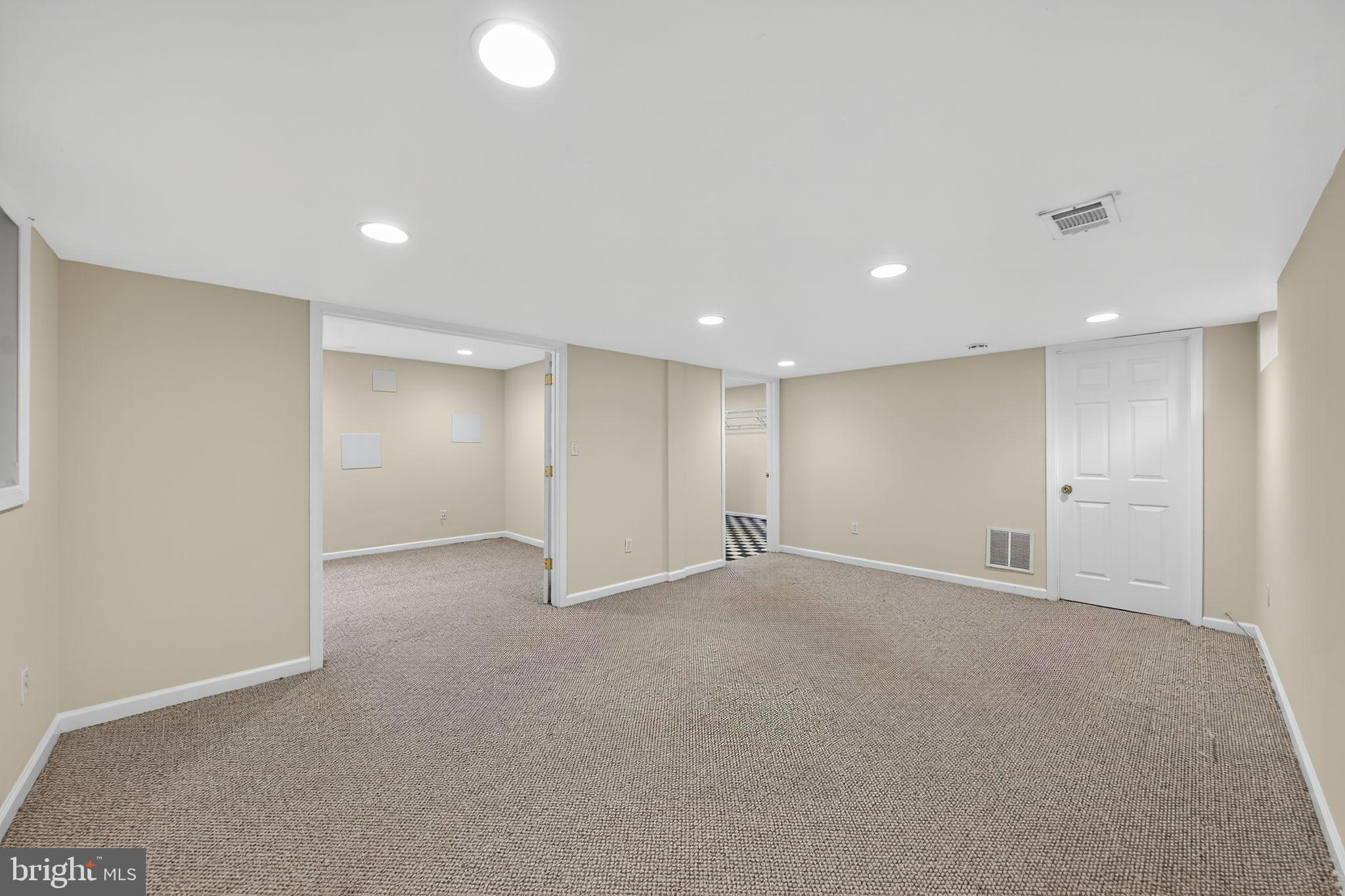 GLEN FOREST - Residential Lease