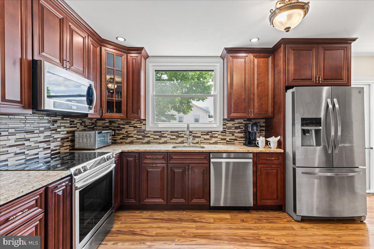 DREXEL HILL - Residential