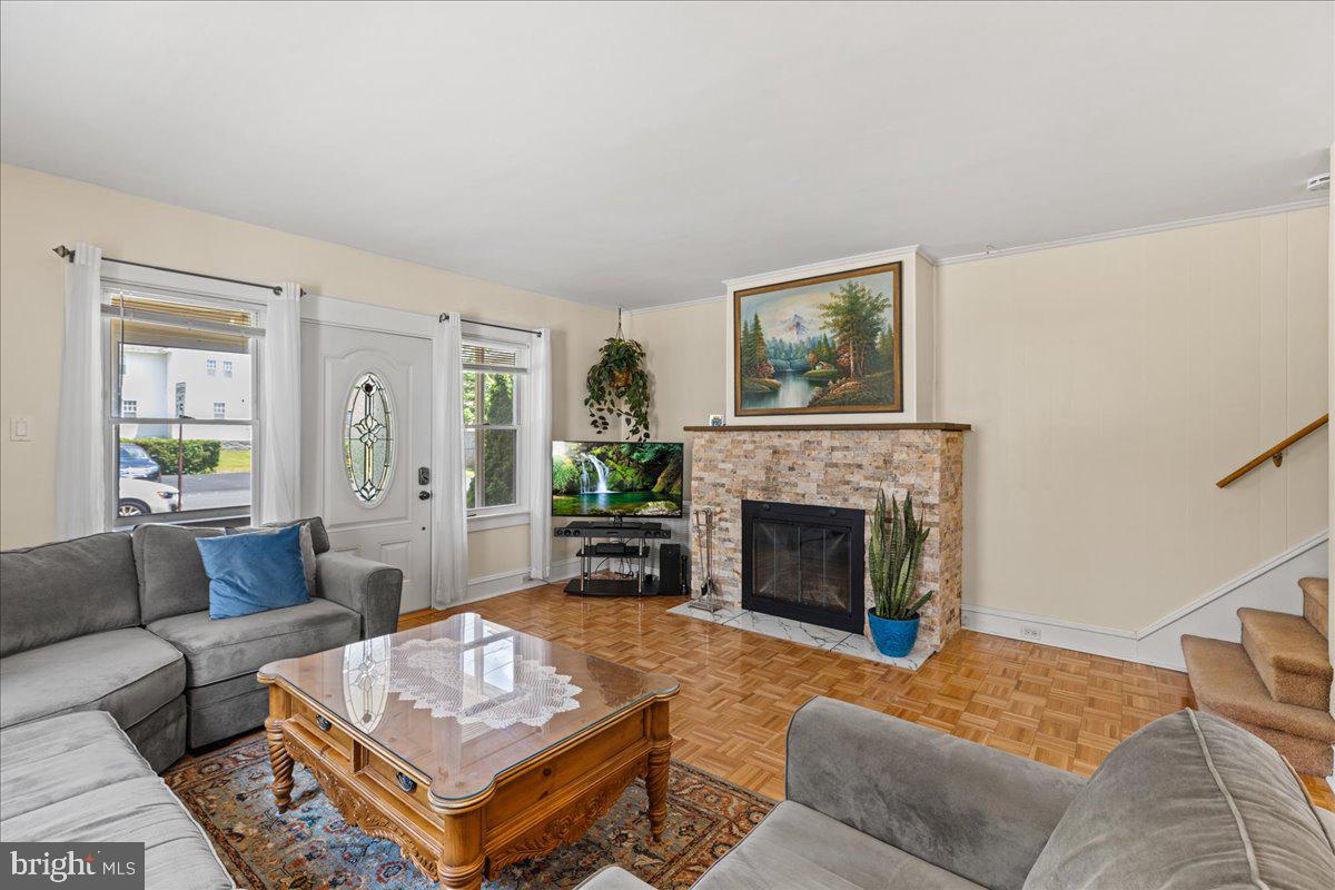 DREXEL HILL - Residential