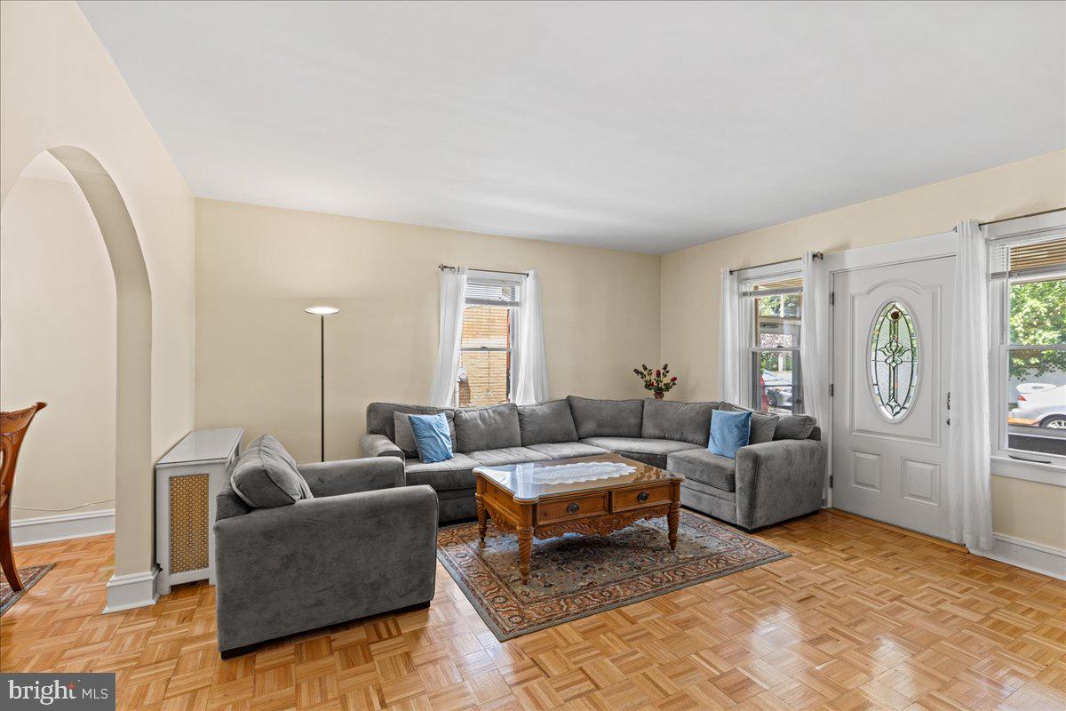 DREXEL HILL - Residential