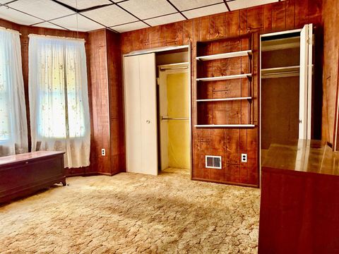 Townhouse For Sale - 1437 N Hirst Street<br/> PHILADELPHIA, PA 19151