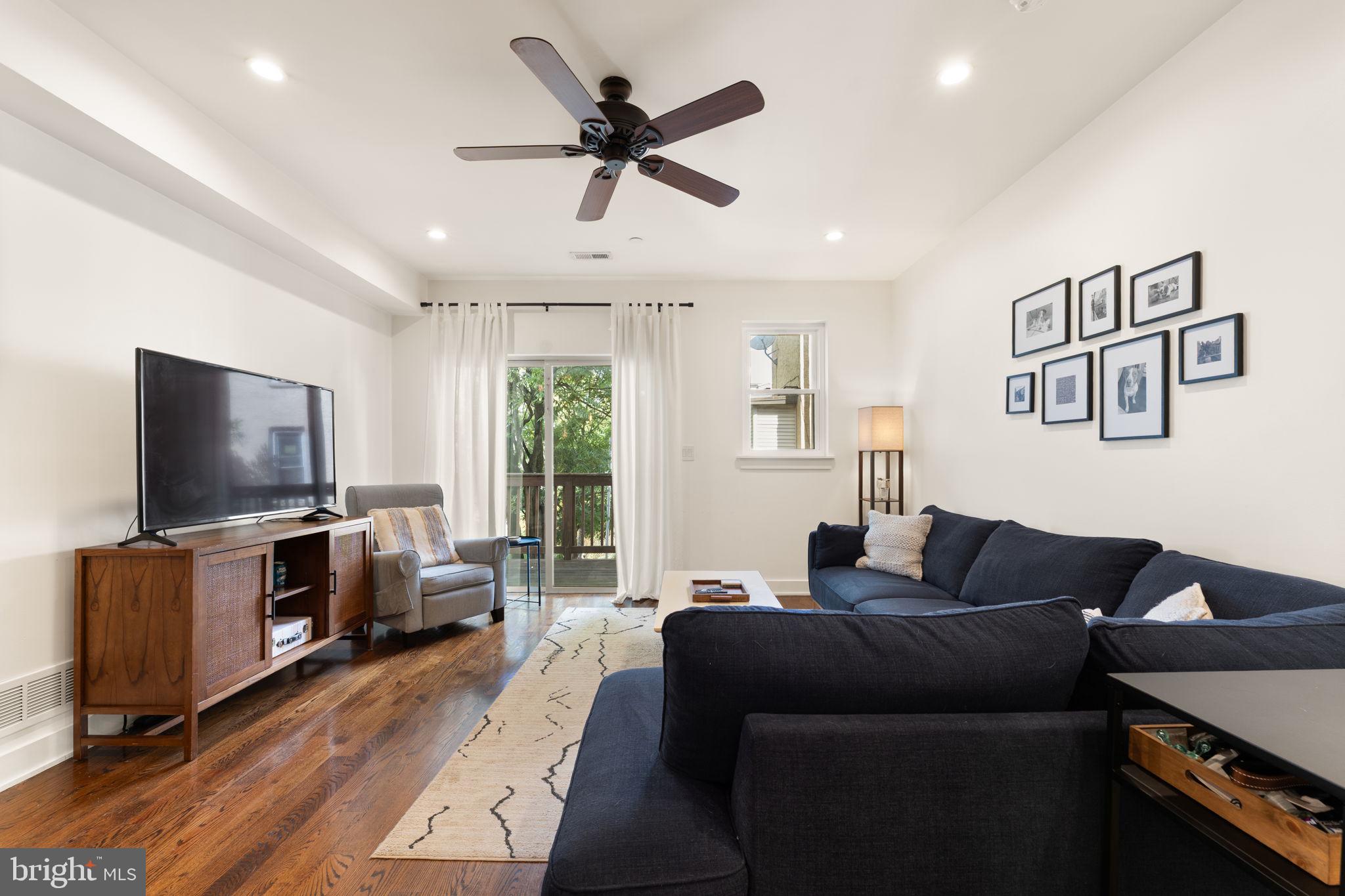 631 W OXFORD STREET 2