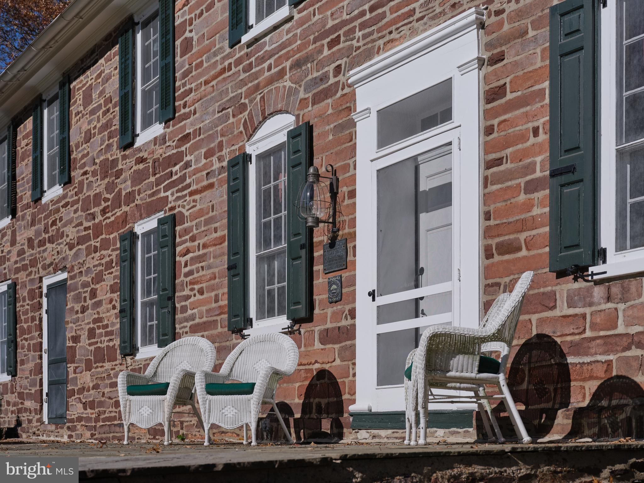 WASHINGTON CROSSING - Residential