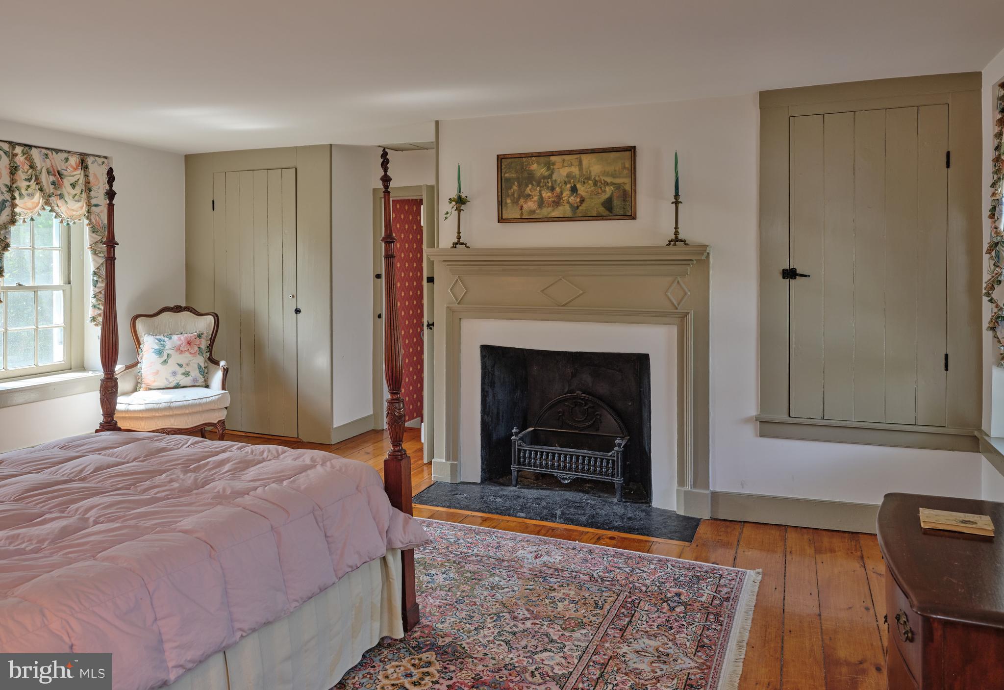 WASHINGTON CROSSING - Residential