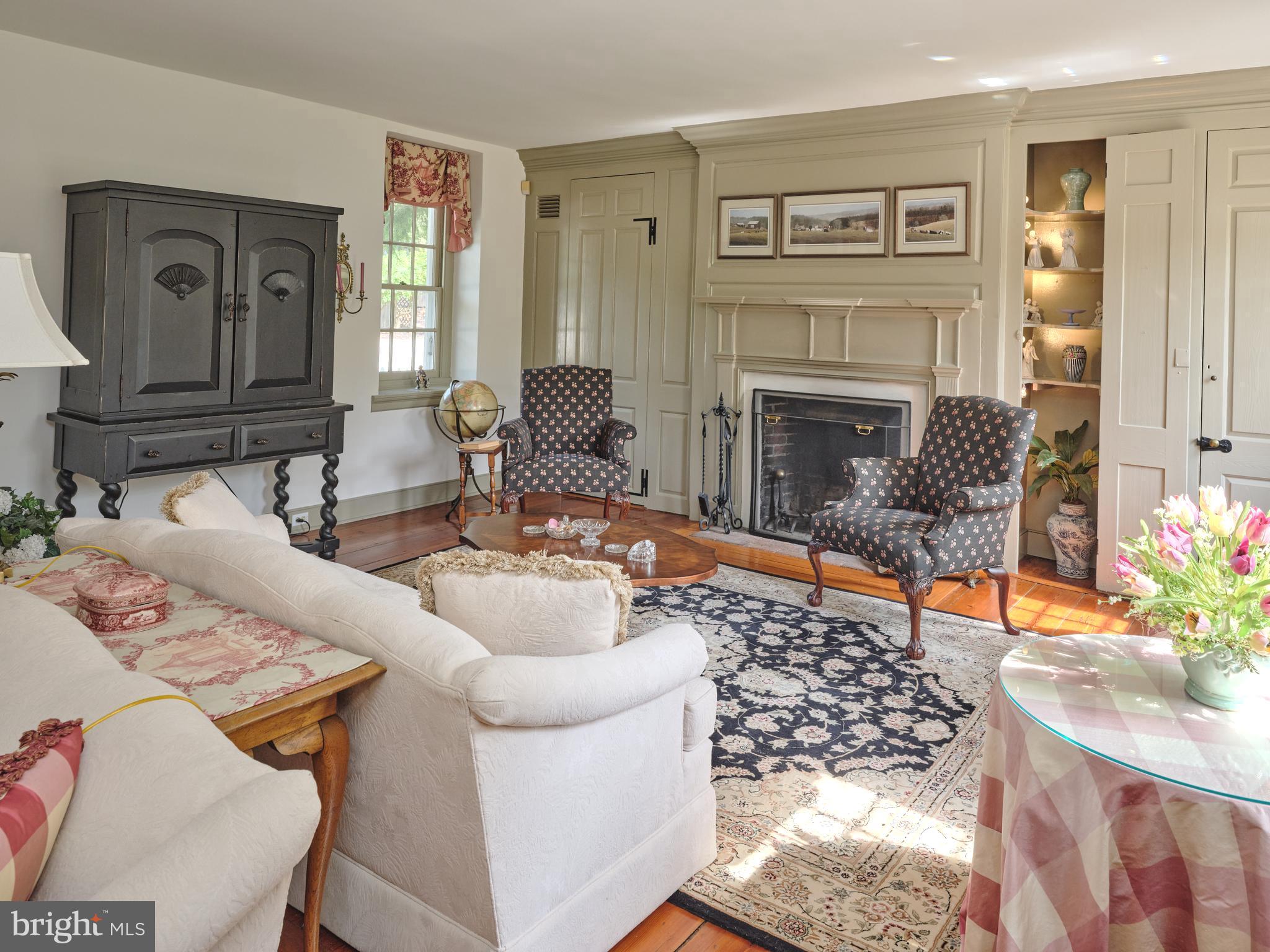 WASHINGTON CROSSING - Residential