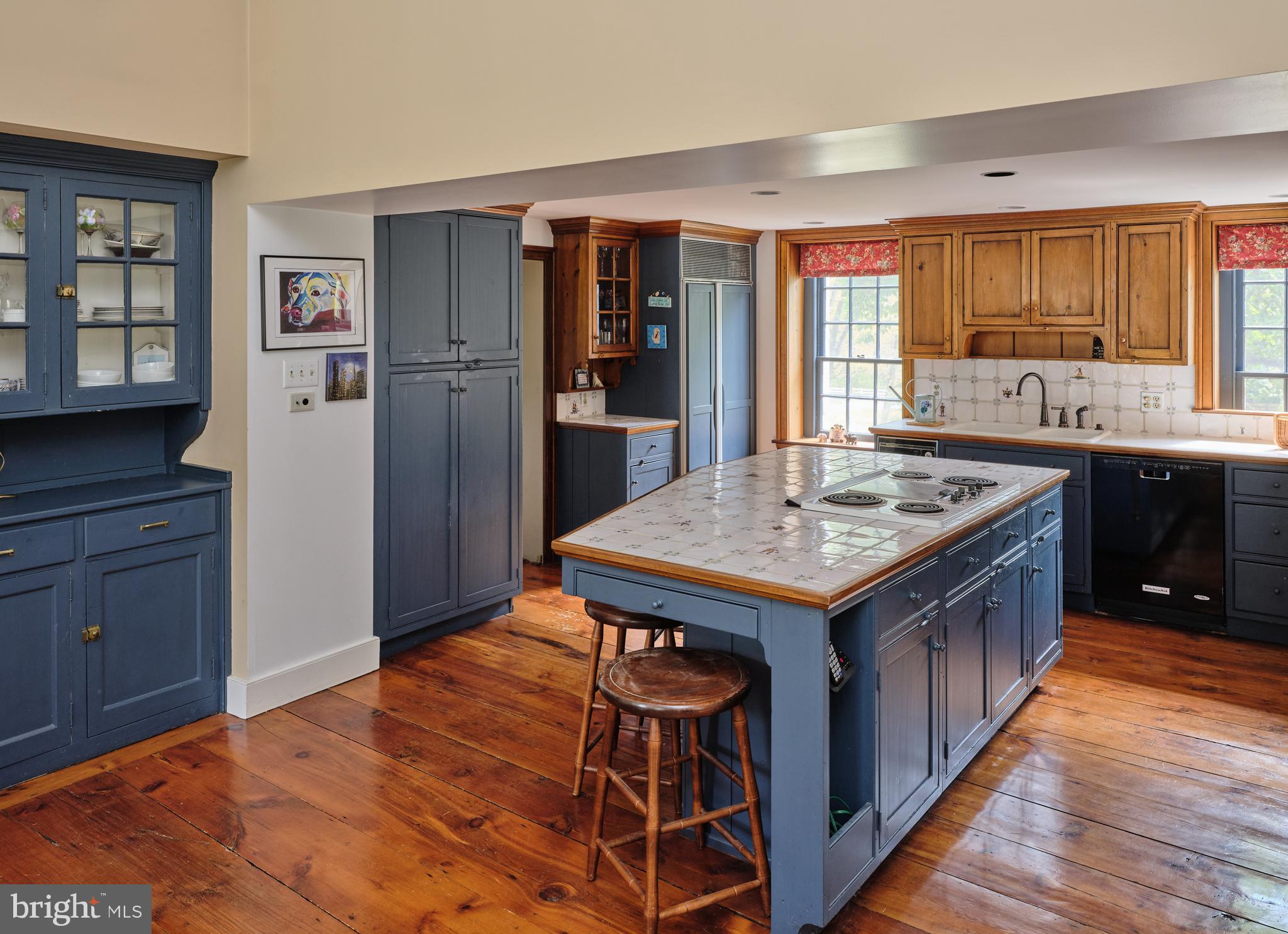 WASHINGTON CROSSING - Residential